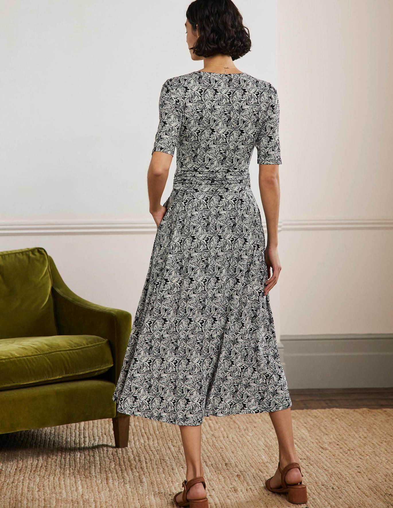 jersey knit dresses for work Women's Made to Move Periwinkle Blue Jersey Knit Sleeveless Maxi Dress | Size: S main image 0