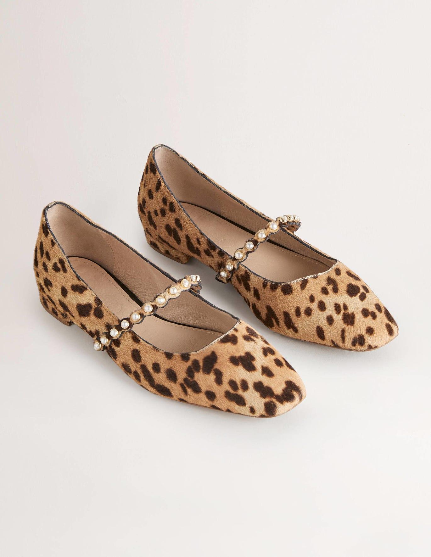 Boden Pearl Strap Ballerina Flats in Natural | Lyst