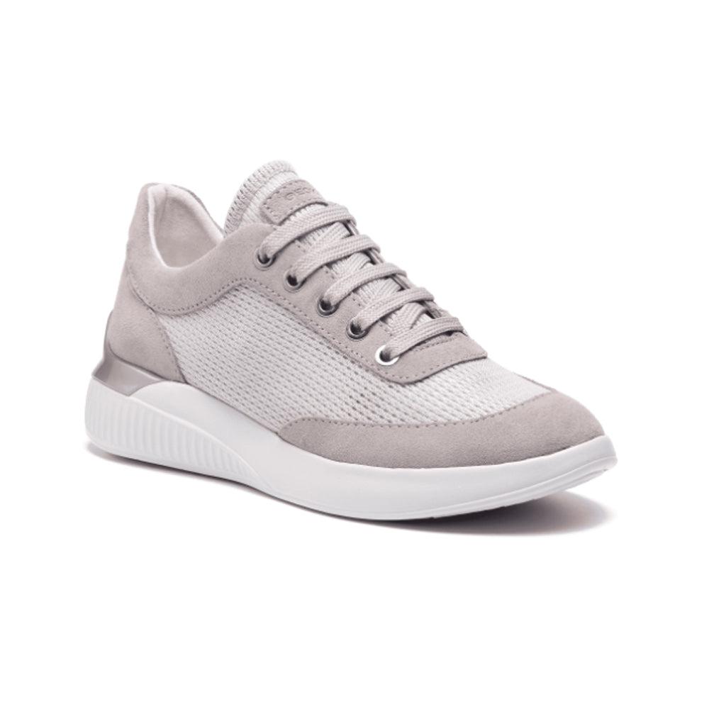 Geox Sports Trainers For Women Theragon D928sc Oly22 C0898 Grey Gray | Lyst