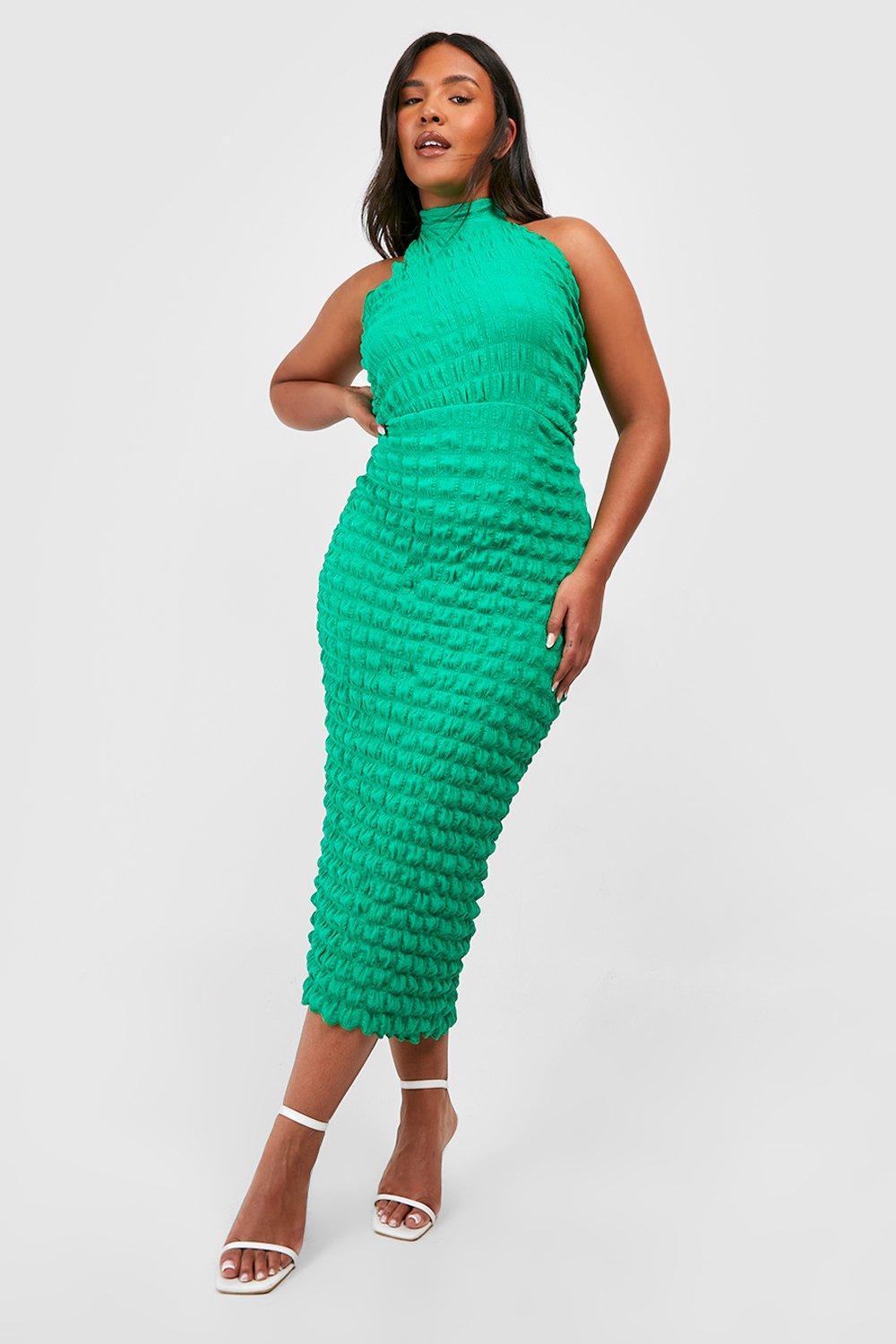 Boohoo Plus Bubble Textured Halterneck Midaxi Dress in Green | Lyst Canada