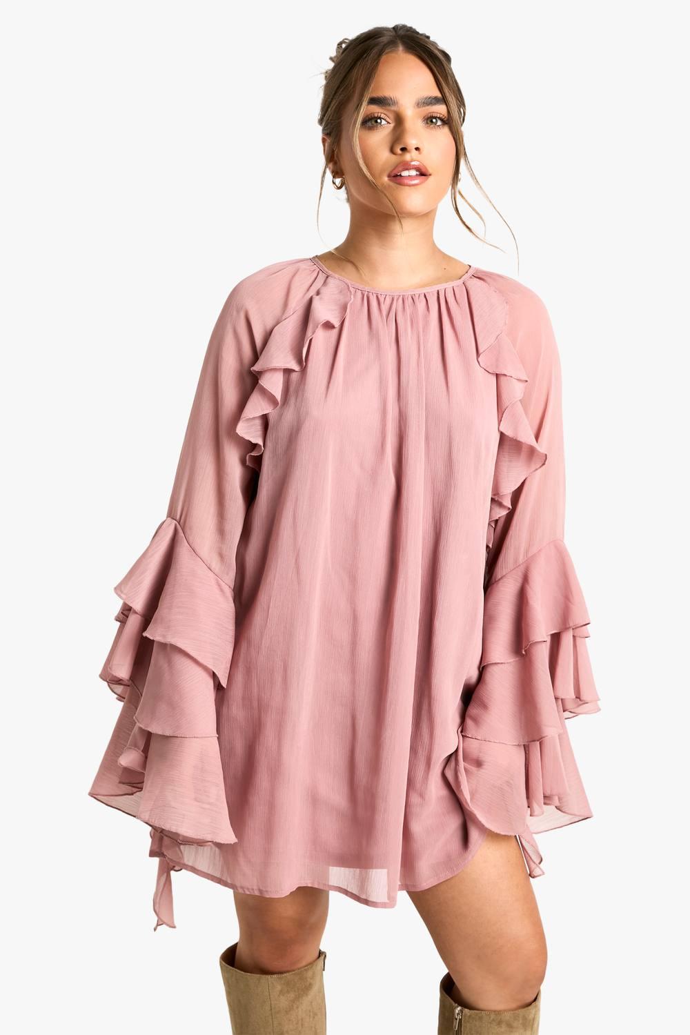 slim fit dress slacks Vogue Low Flare Crepe Shift Dress main image 0