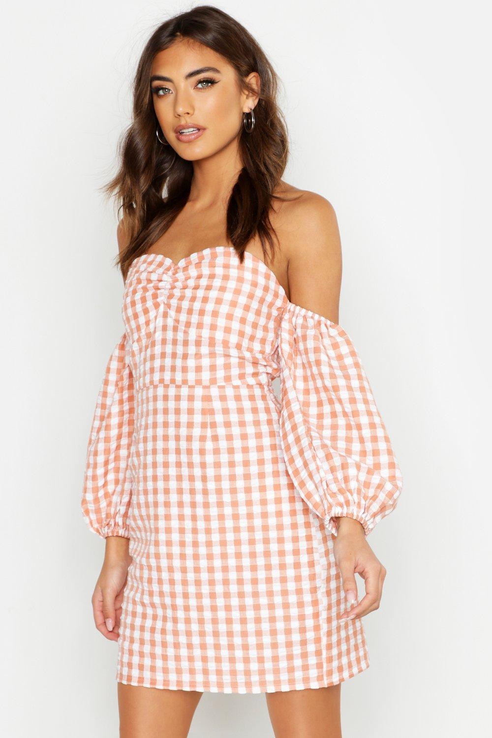 Boohoo Synthetic Gingham Sweetheart Off The Shoulder Mini Dress in Peach (Pink) - Lyst
