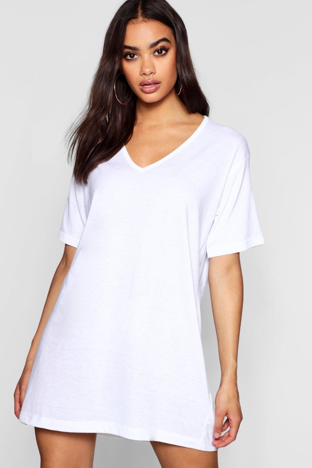 Boohoo Cotton Oversized V-neck T-shirt Dress in White - Lyst