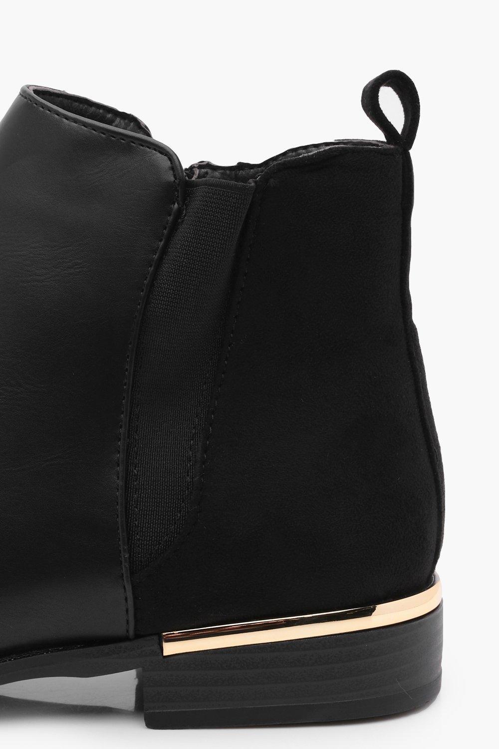chelsea boots with metal trim