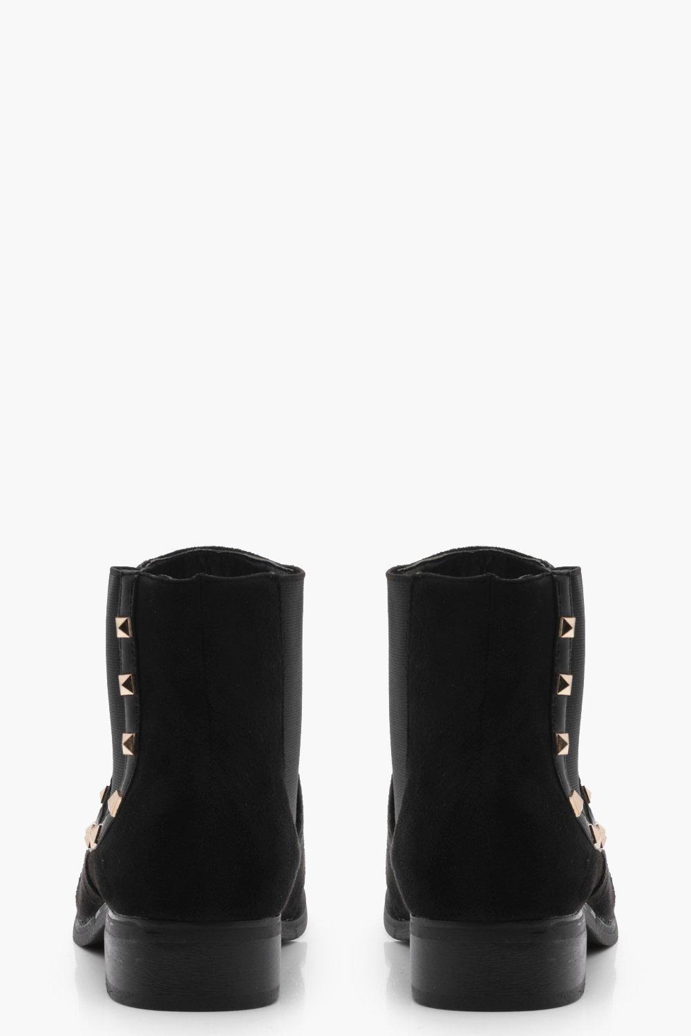 stud trim chelsea boots