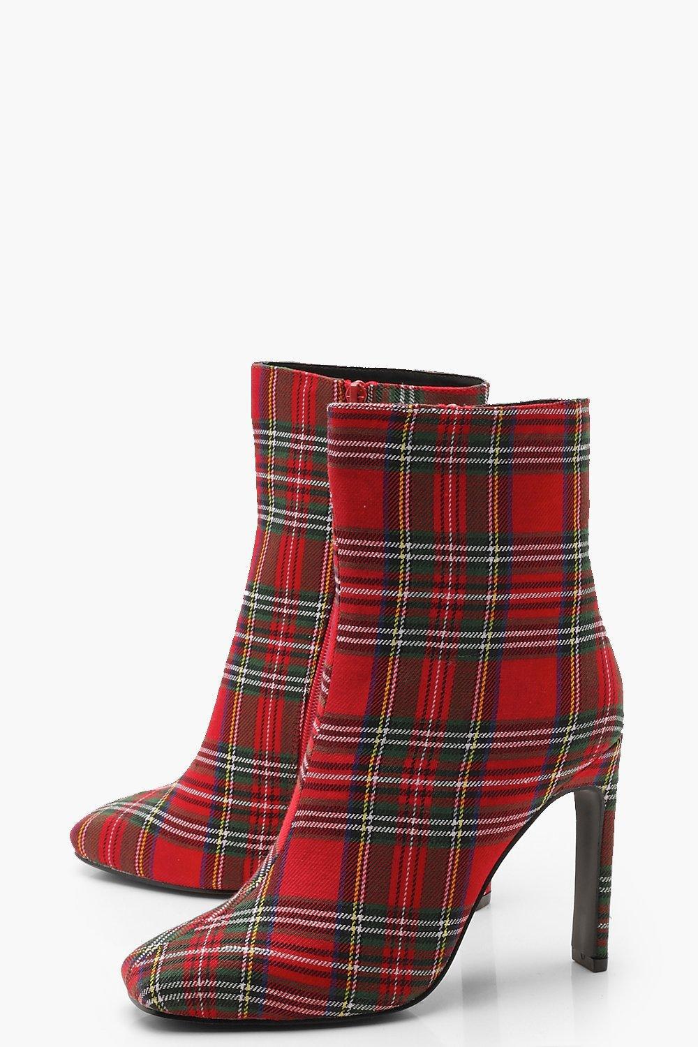 boohoo red boots