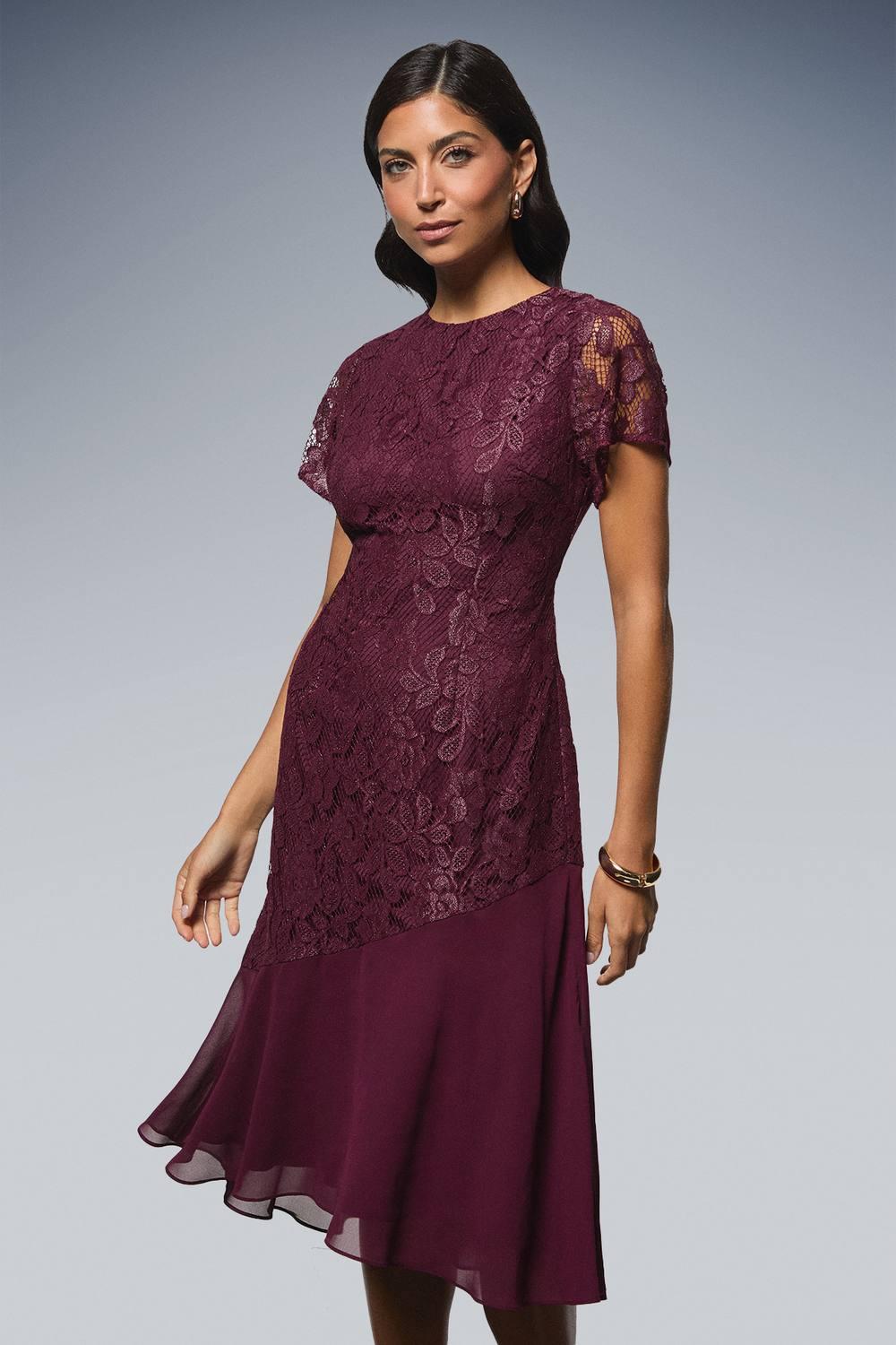 Wallis Sleeveless Lace Asymmetric Midi Dress in Red | Lyst