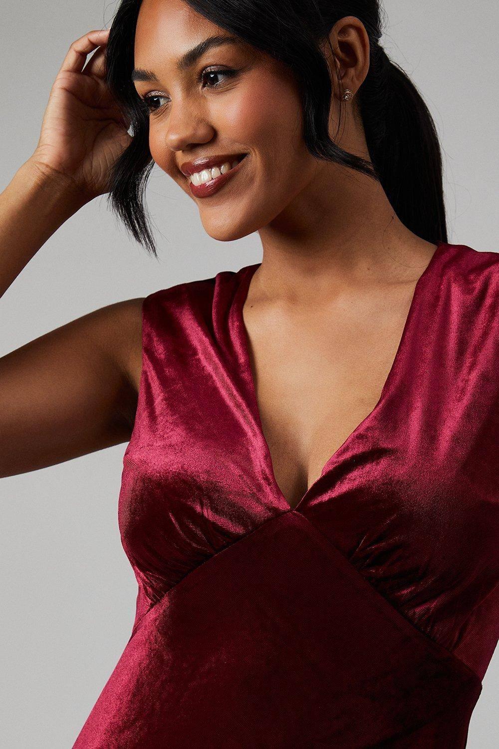 oasis red velvet dress Oasis red velvet dress with a sparkle through it