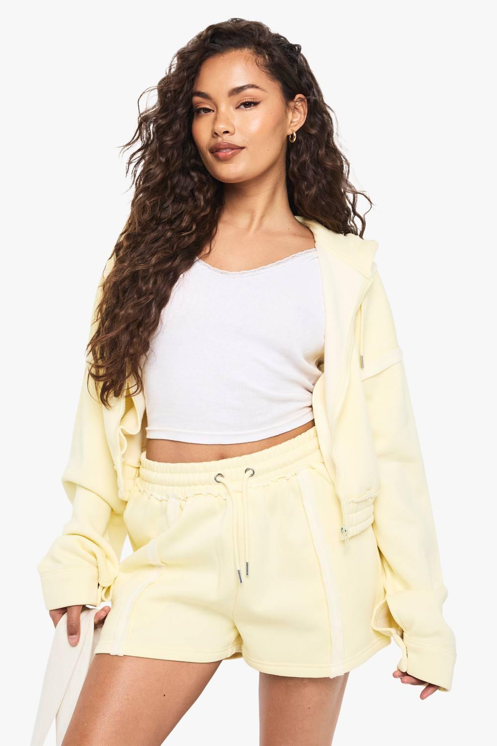 boohoo BOXY TOWELLING スウェット & ショート トラックスーツ Ribbed Oversized Top & Trouser Lounge Set | boohoo