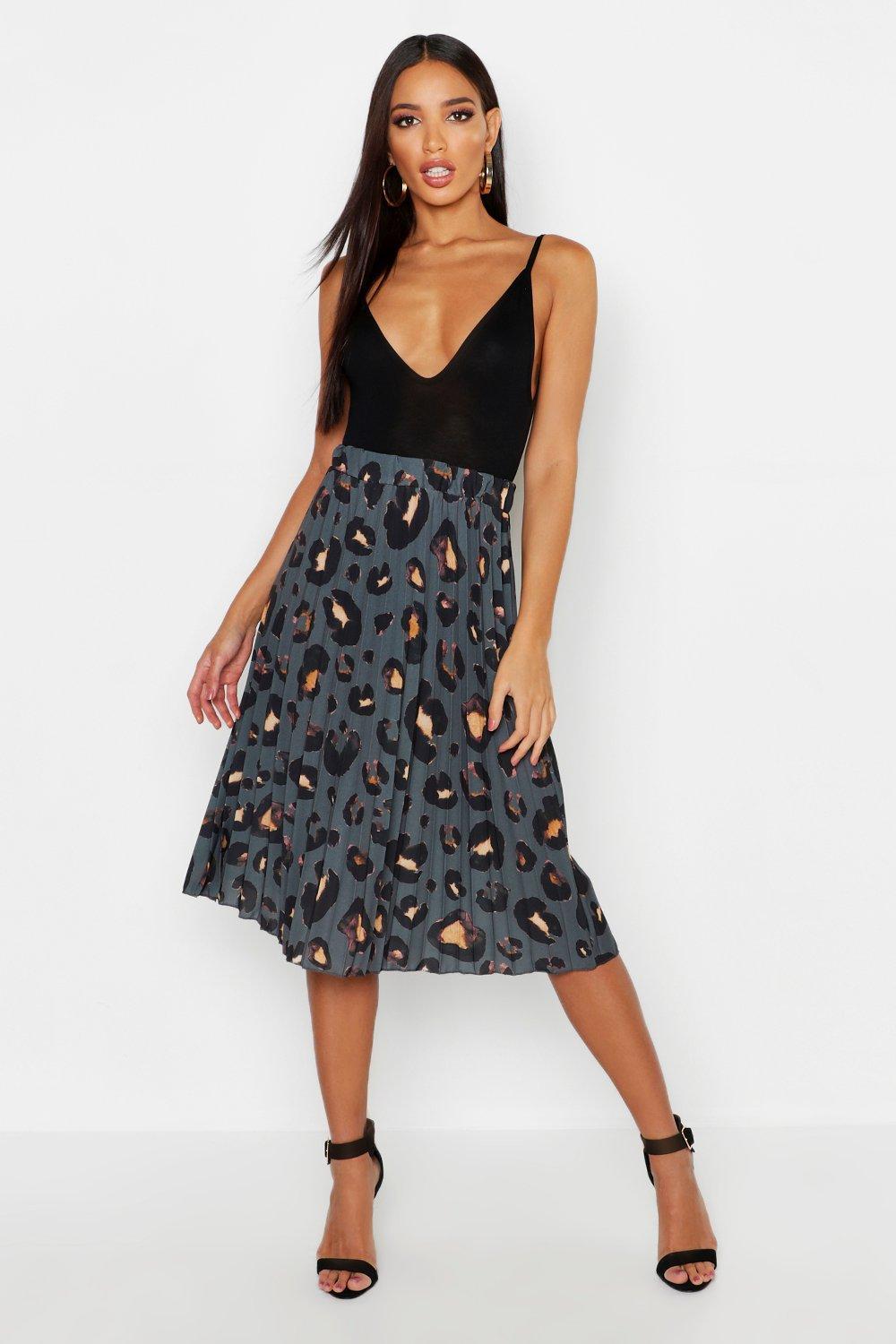 leopard print pleated midi skirt