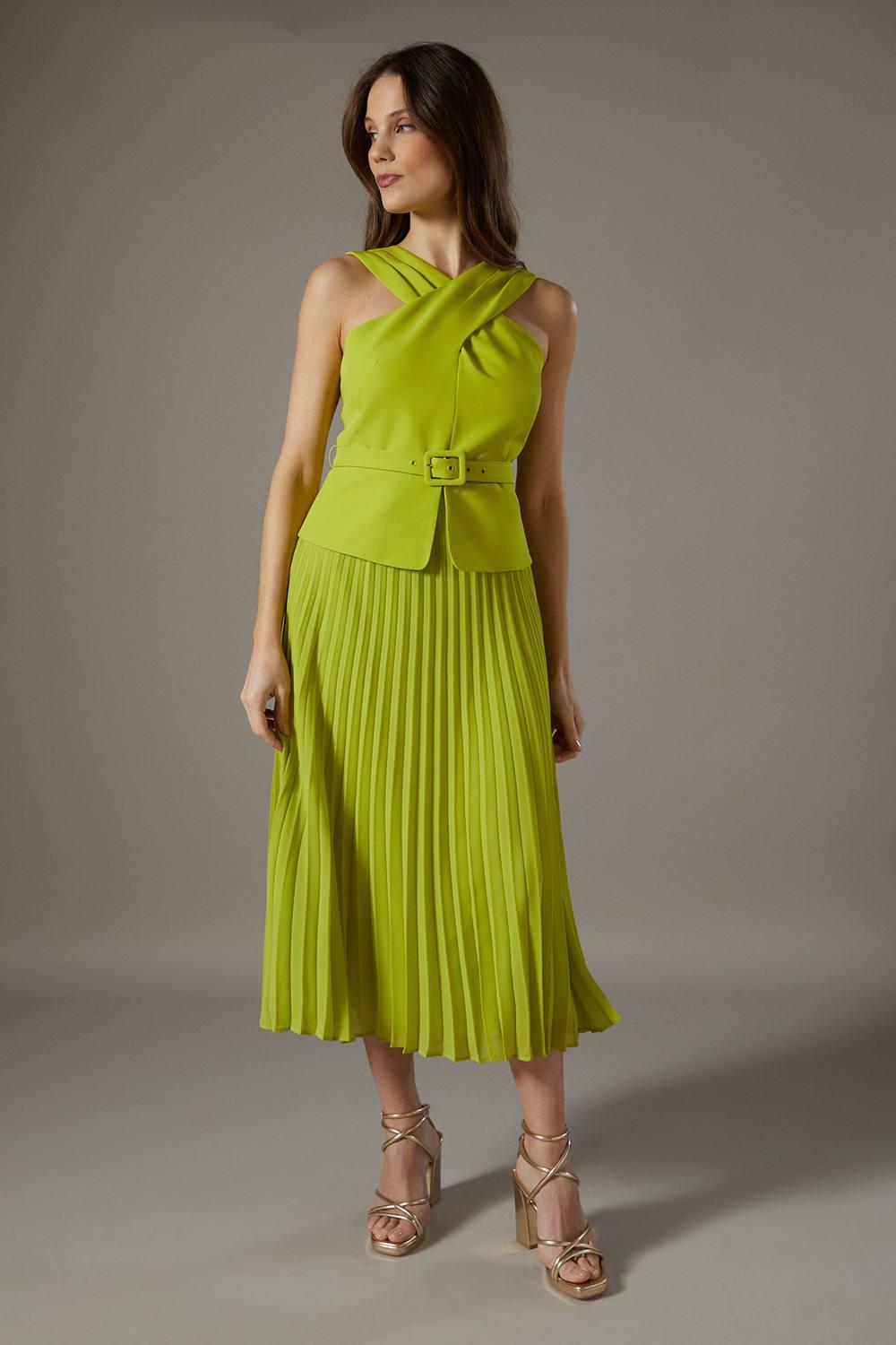 cross front pleated midi dress Amazon.com: Ted Baker Cross Front Pleated Midi Dress Coral 0 (US 2):  Clothing, Shoes & Jewelry
