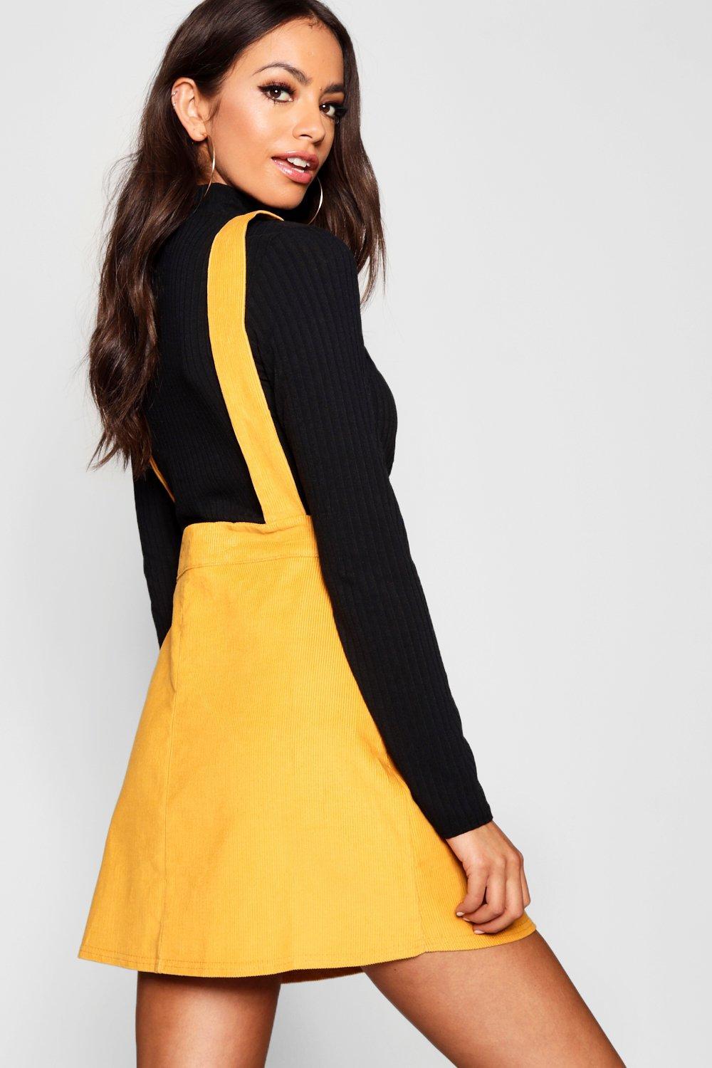yellow pinafore