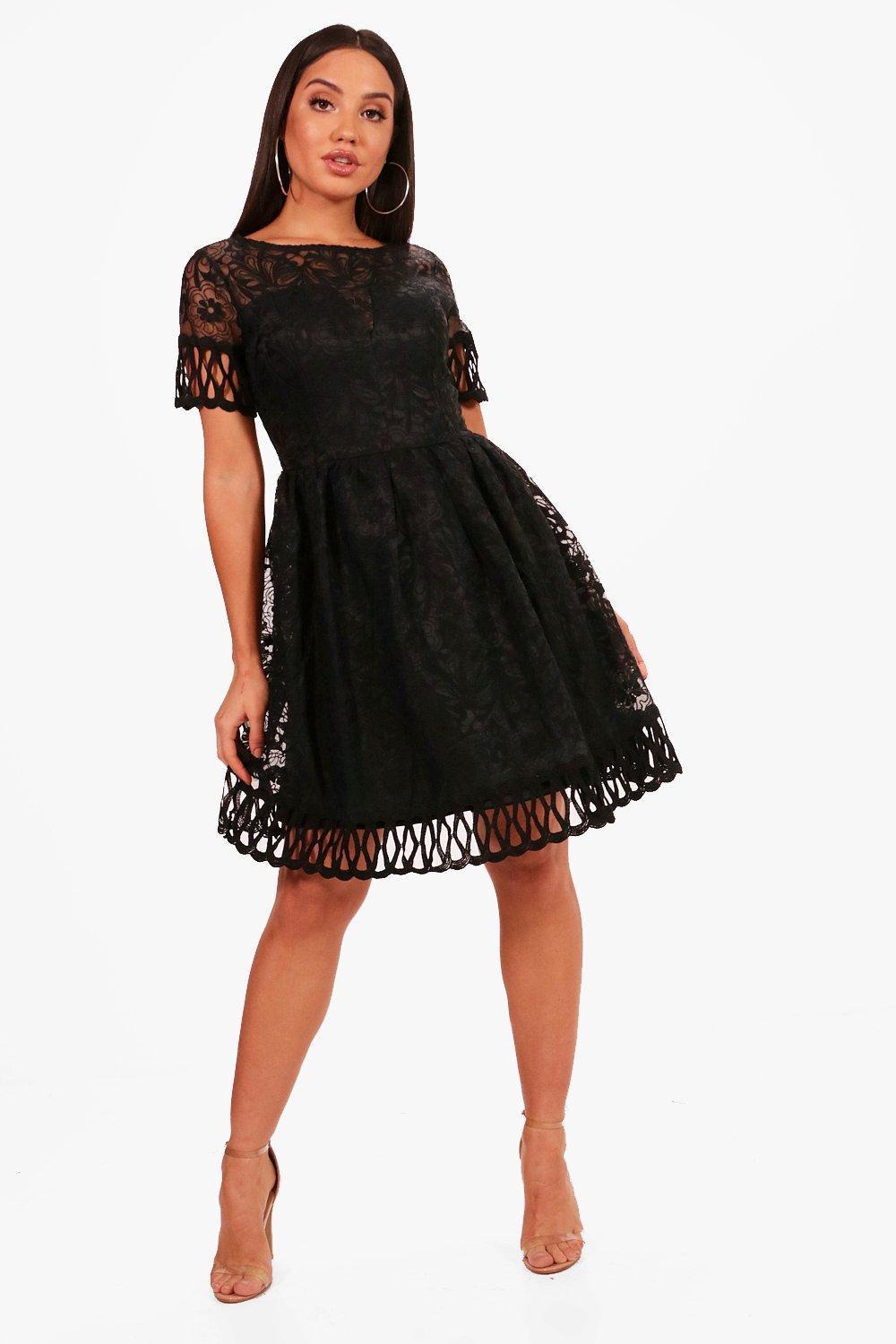 embroidered dress boutique