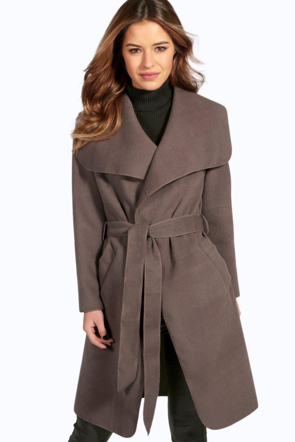 belted collar coat