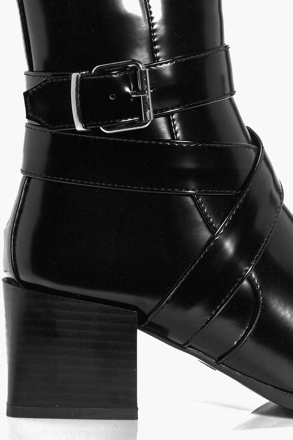 boohoo boot heels