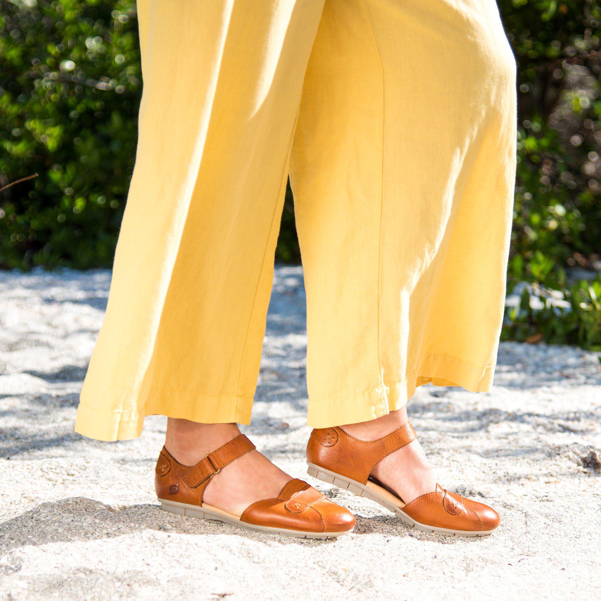 born bees shoes