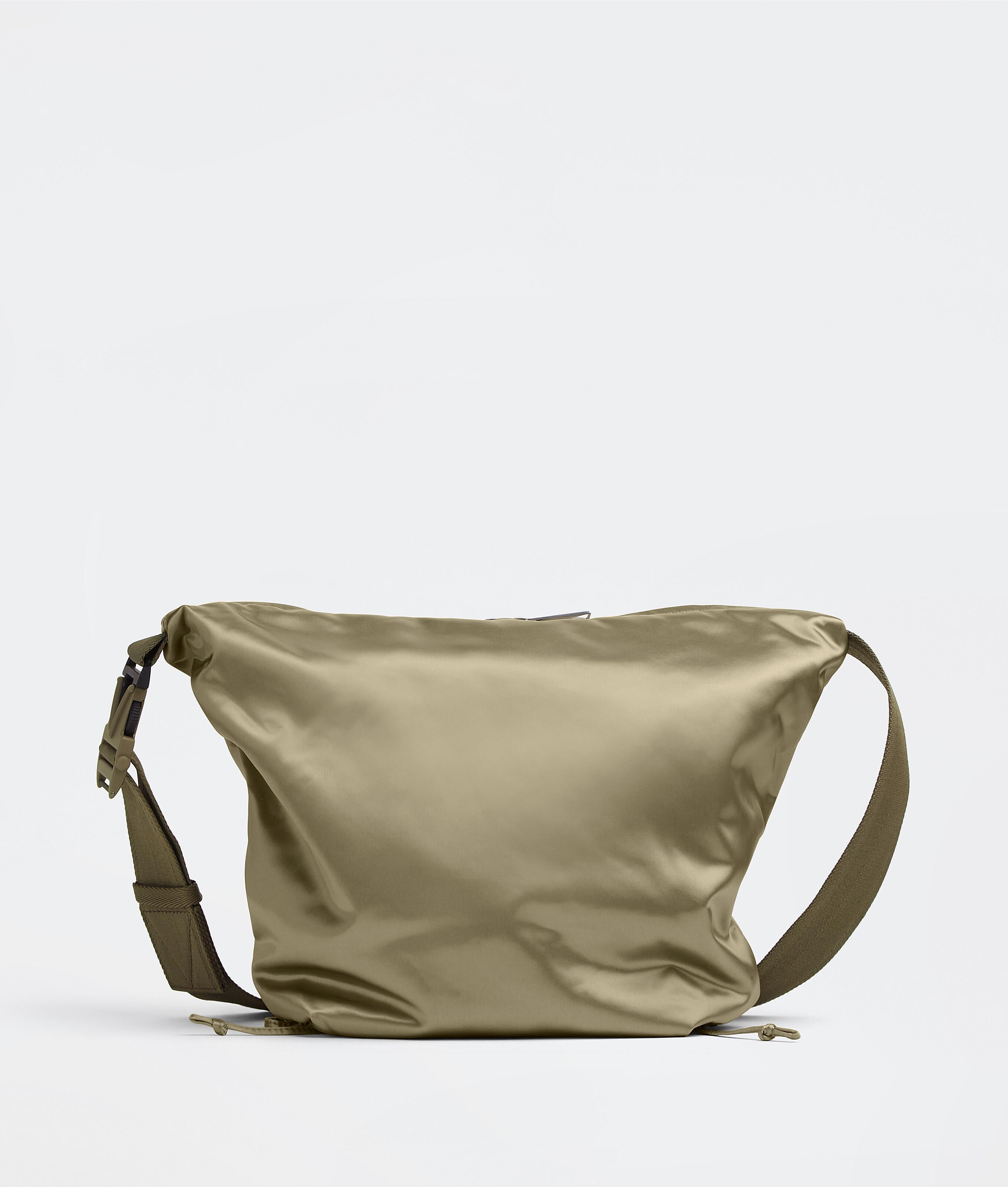 bv sling bag
