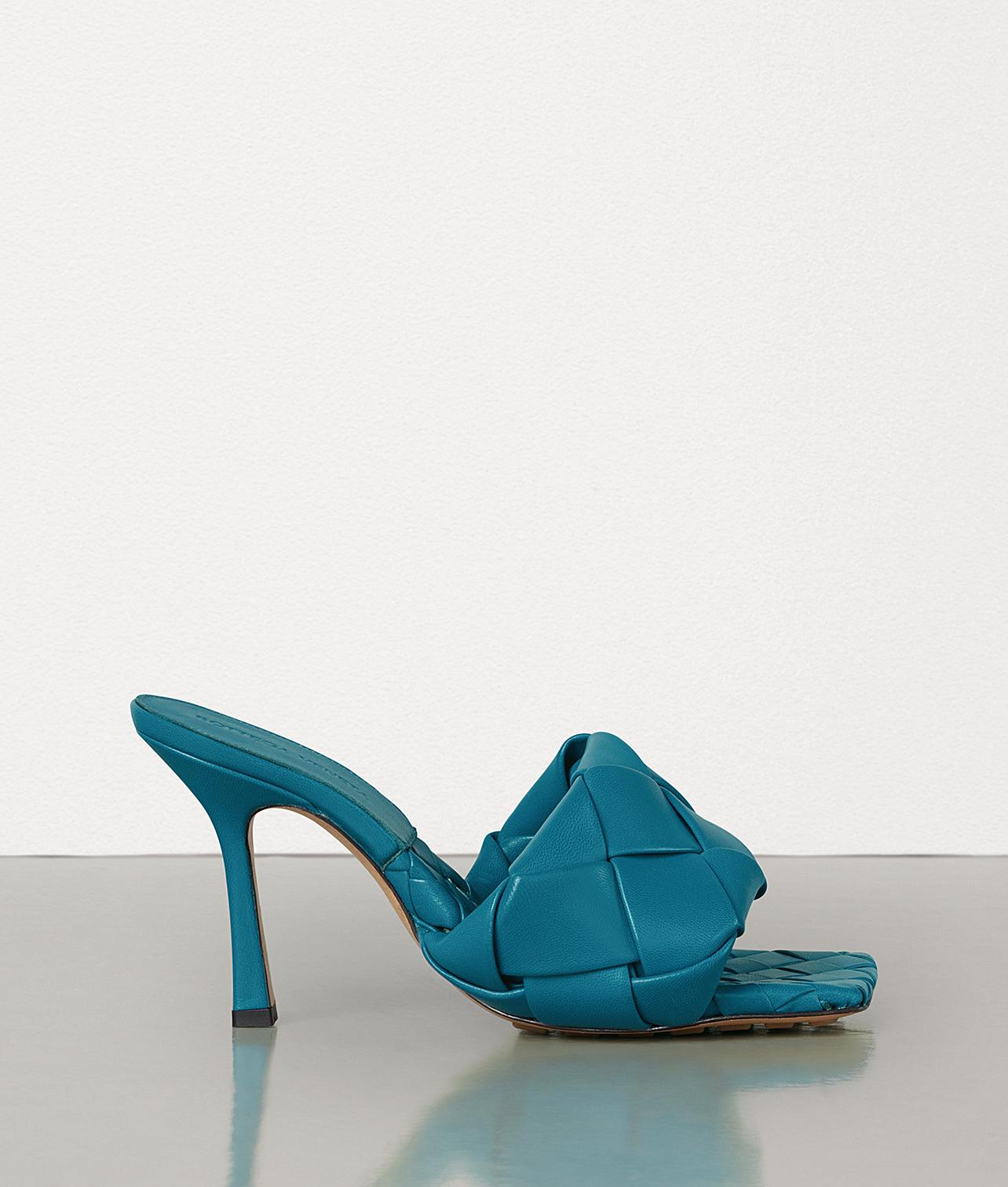 Bottega Veneta Leather Lido Sandals In Blue Lyst