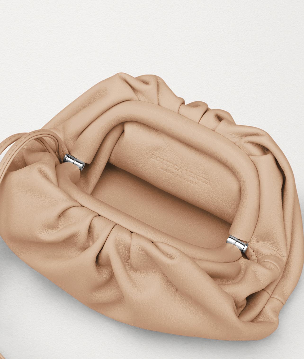 bottega veneta pouch almond