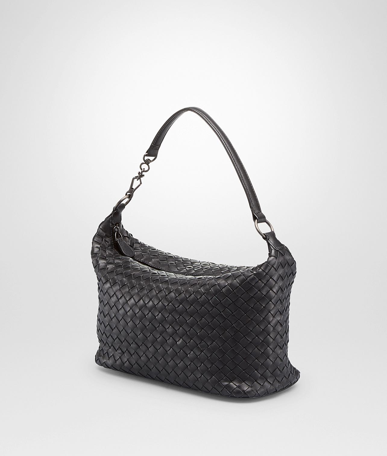 Bottega Veneta Nero Intrecciato Nappa Small Shoulder Bag in Black | Lyst UK
