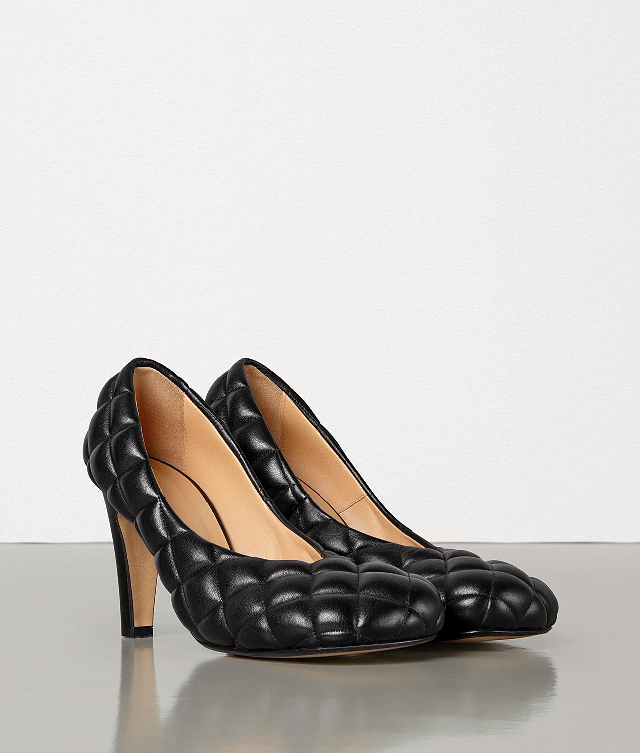 bottega veneta quilted pumps