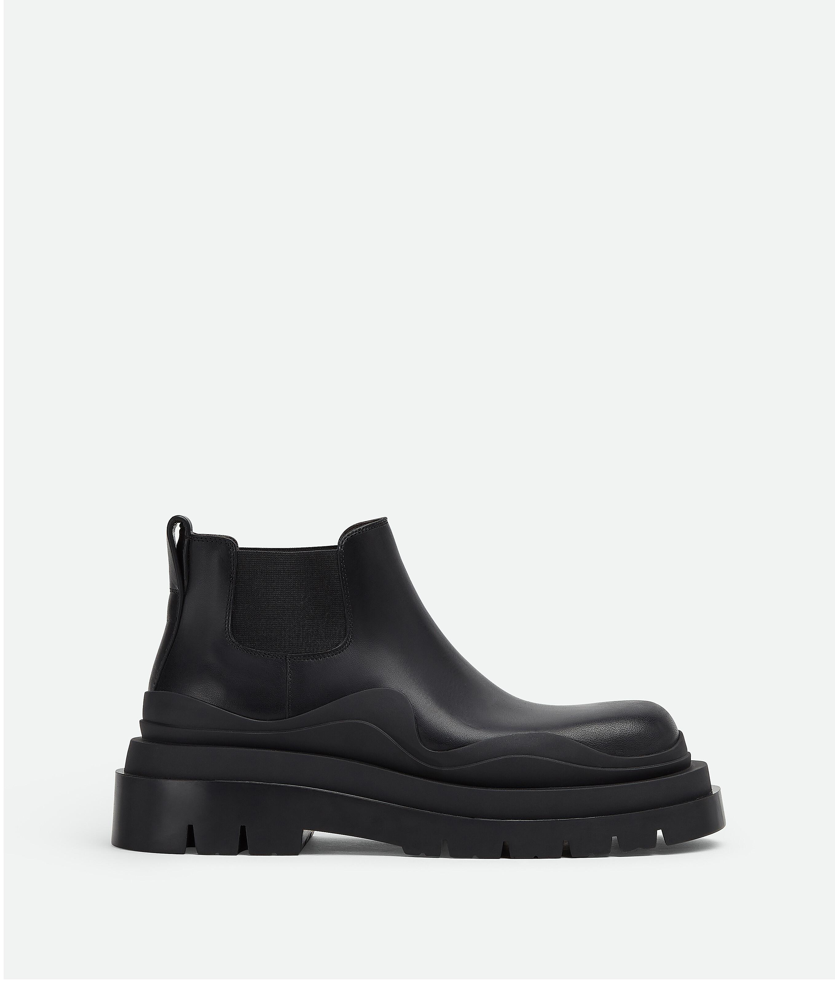 Bottega Veneta Lug Chelsea Ankle Boot in Black | Lyst UK