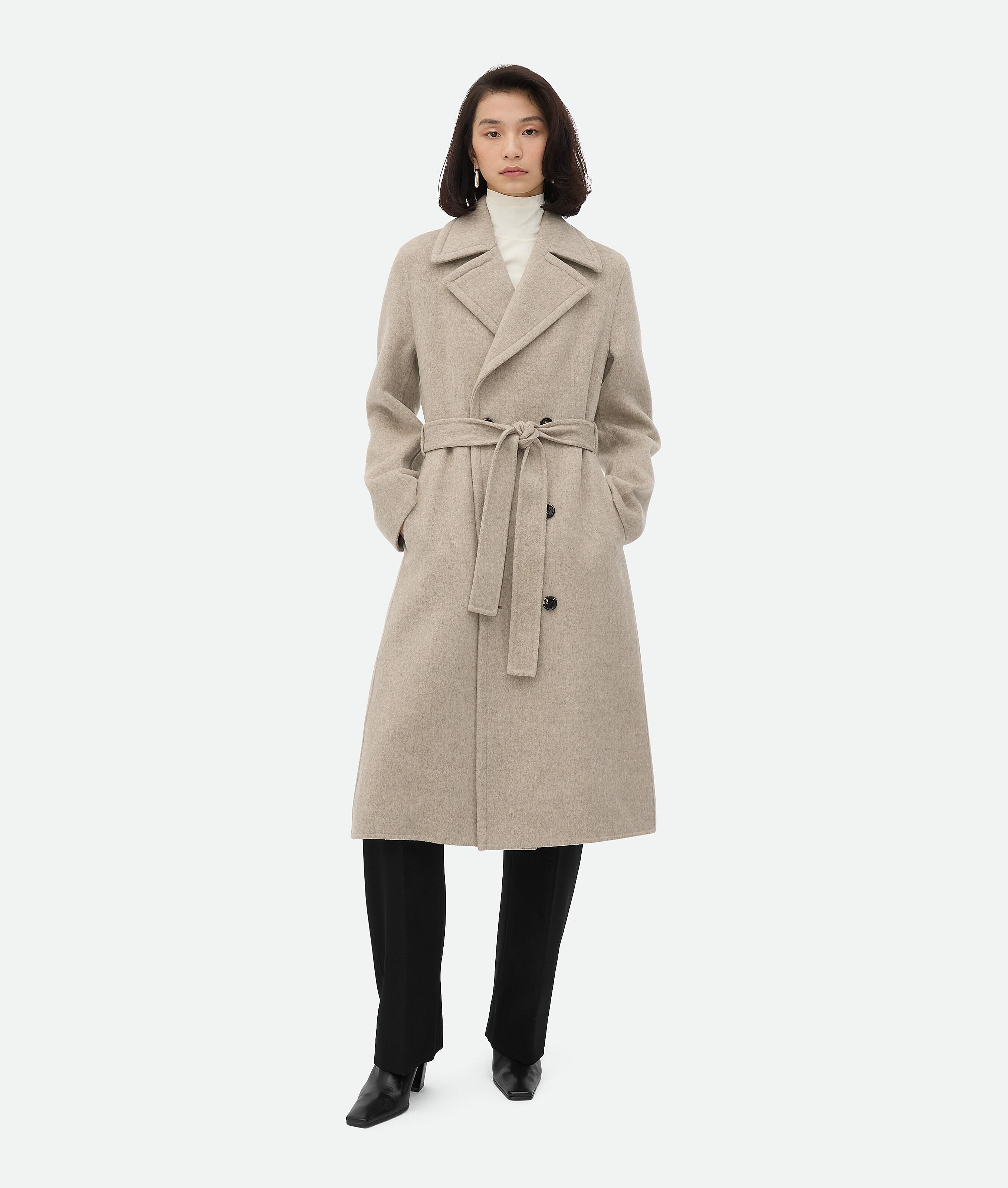 レディース Bottega Veneta コートが¥280,500〜 | Lyst