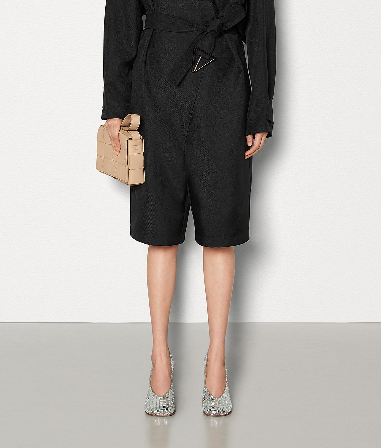 bottega veneta cassette almond