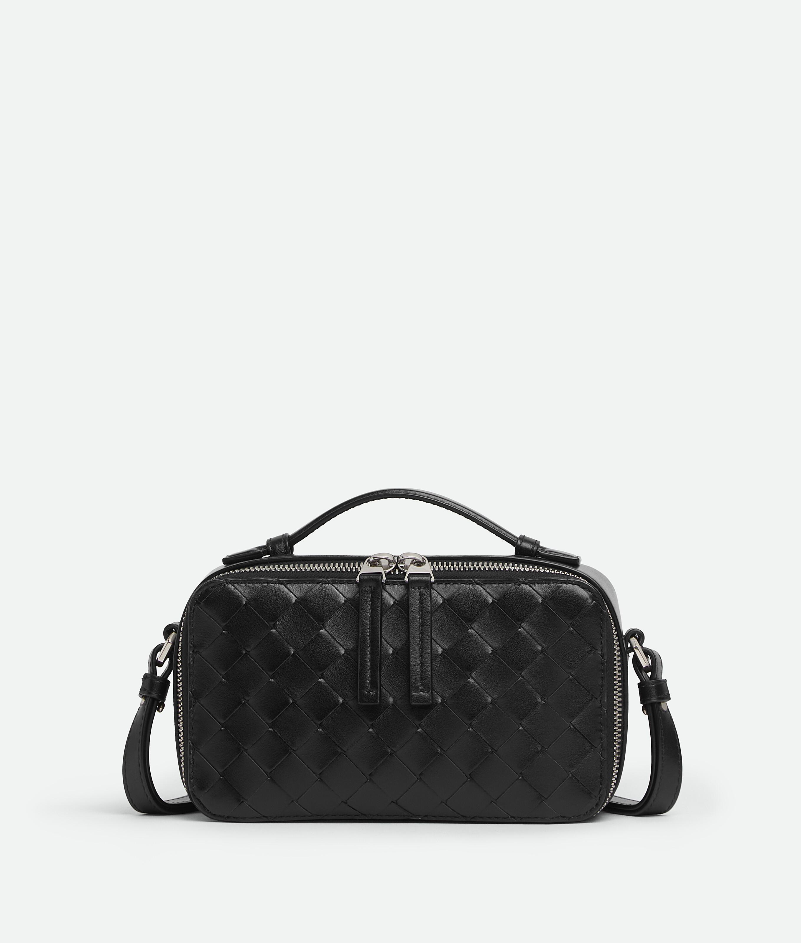 ボッテガヴェネタ　メッセンジャーバック 三越伊勢丹 | Bottega Veneta/ボッテガ・ヴェネタ_Men通販