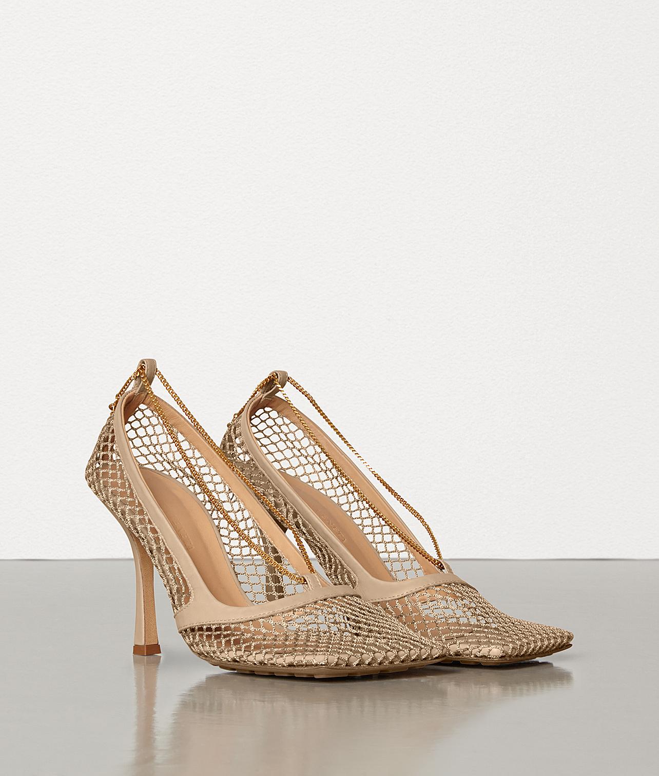 Bottega Leather Stretch Pumps in Beige (Natural) Lyst