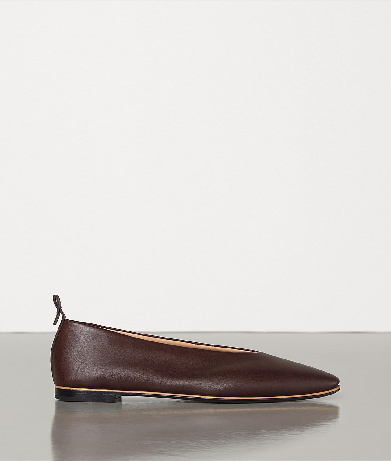Bottega Veneta Leder Flache Gemassigt Spitze Schuhe Aus Dream Nappaleder In Braun Lyst