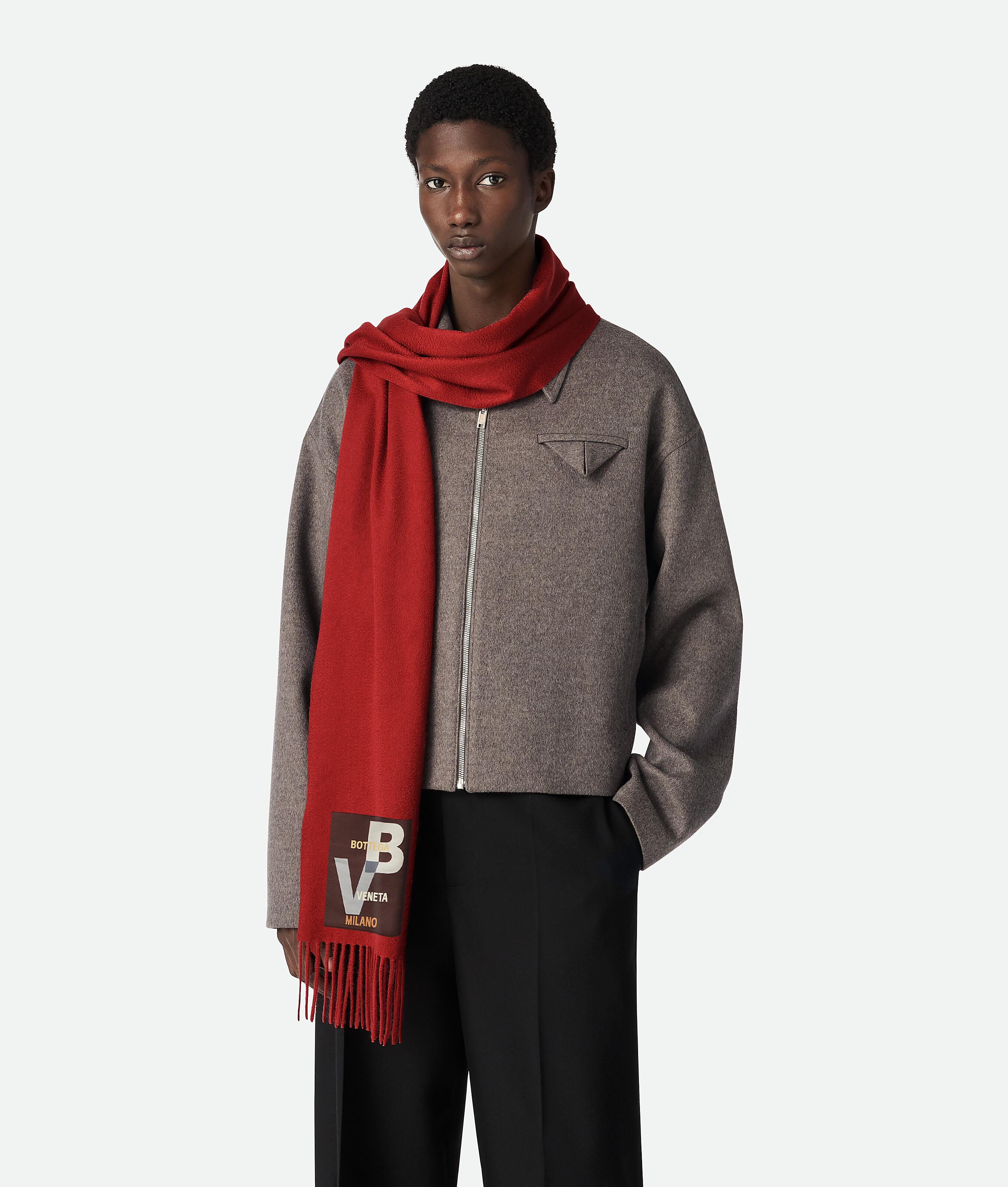 【新品タグ付き】BOTTEGA VENETAストール レディース Bottega Veneta スカーフ & マフラーが¥37,000〜 | Lyst