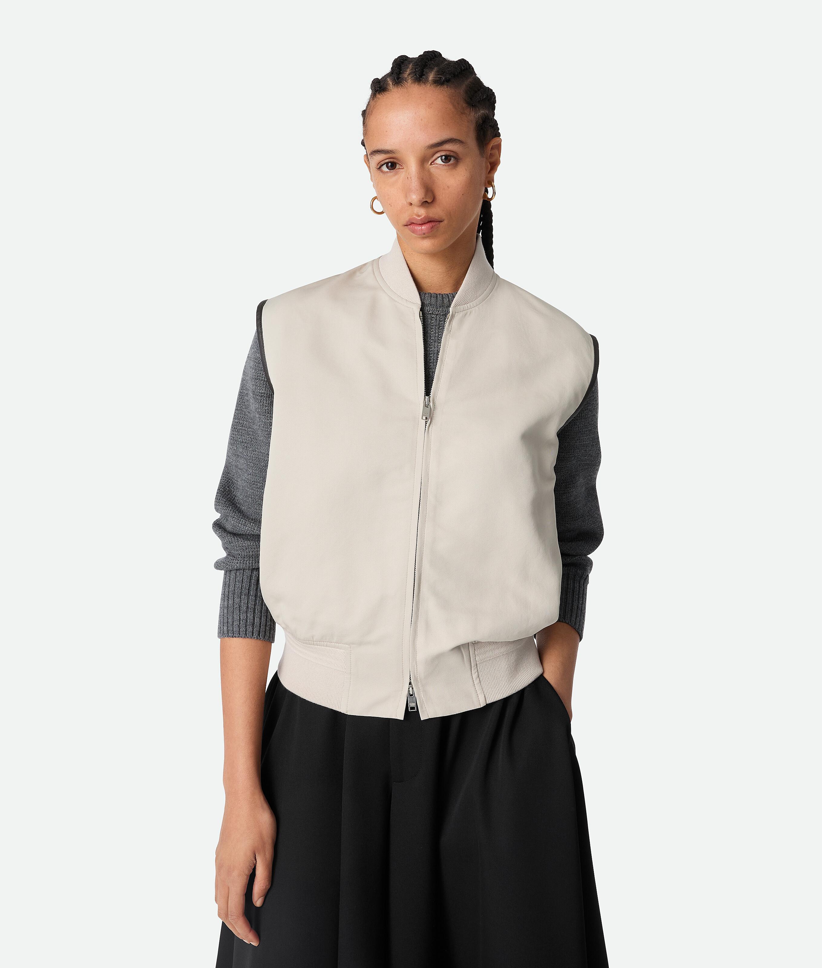 ベスト・ジレ BOTTEGA VENETA FW25 Sand twill vest (838234V5PT0 2674) Bottega Veneta Sand Twill Vest (BOTTEGA VENETA/ベスト・ジレ