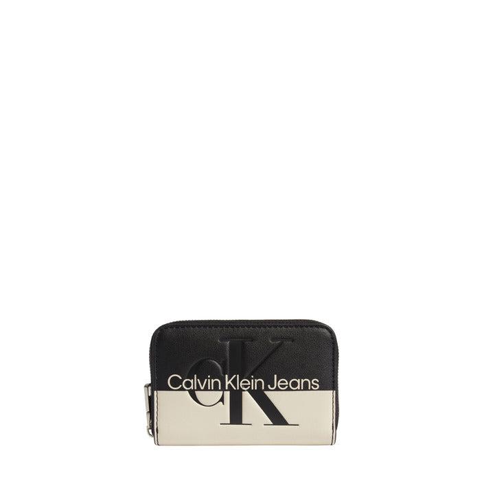 Calvin Klein Women Wallet in Black | Lyst