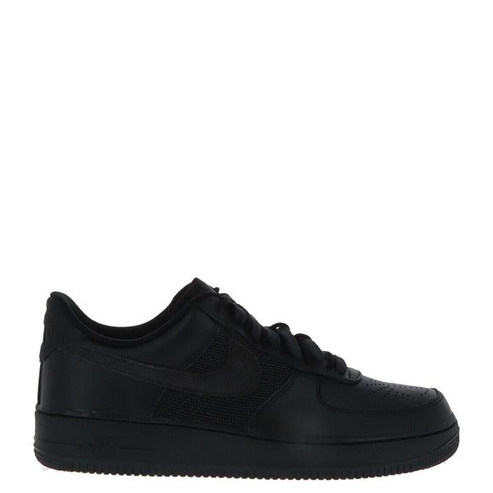 black nikes for men