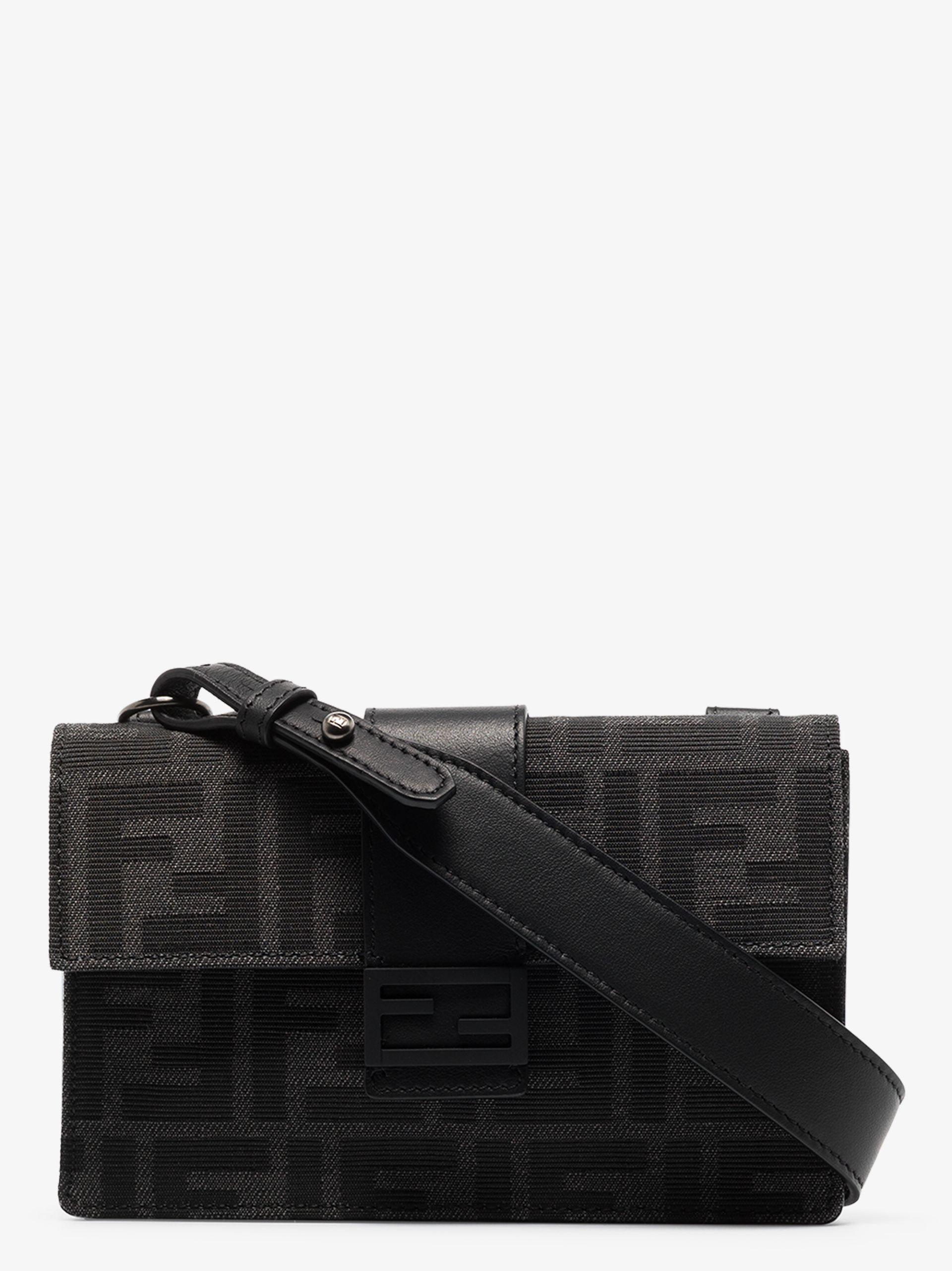 fendi pouch black