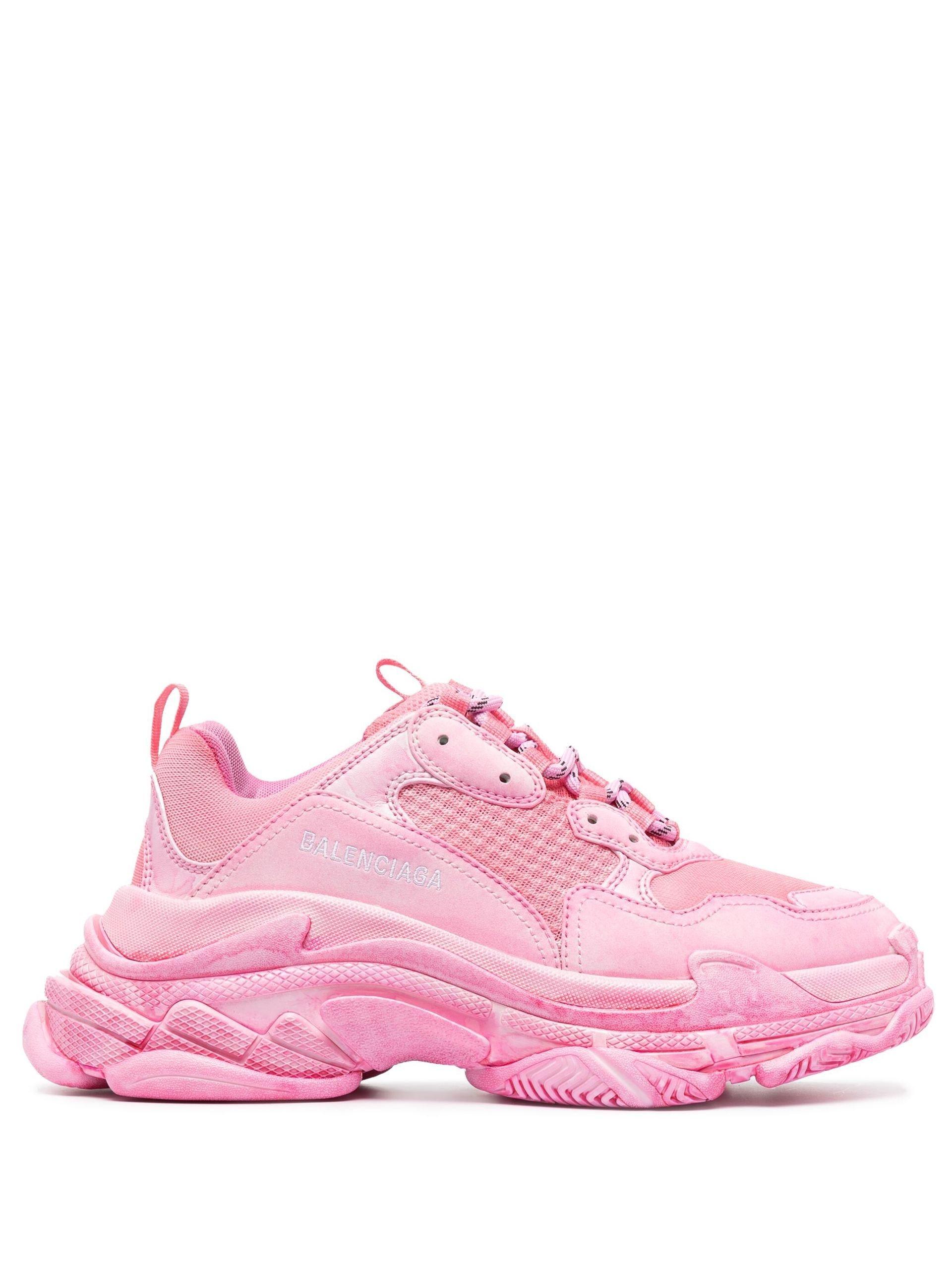 Balenciaga Triple S Sneakers in Pink | Lyst