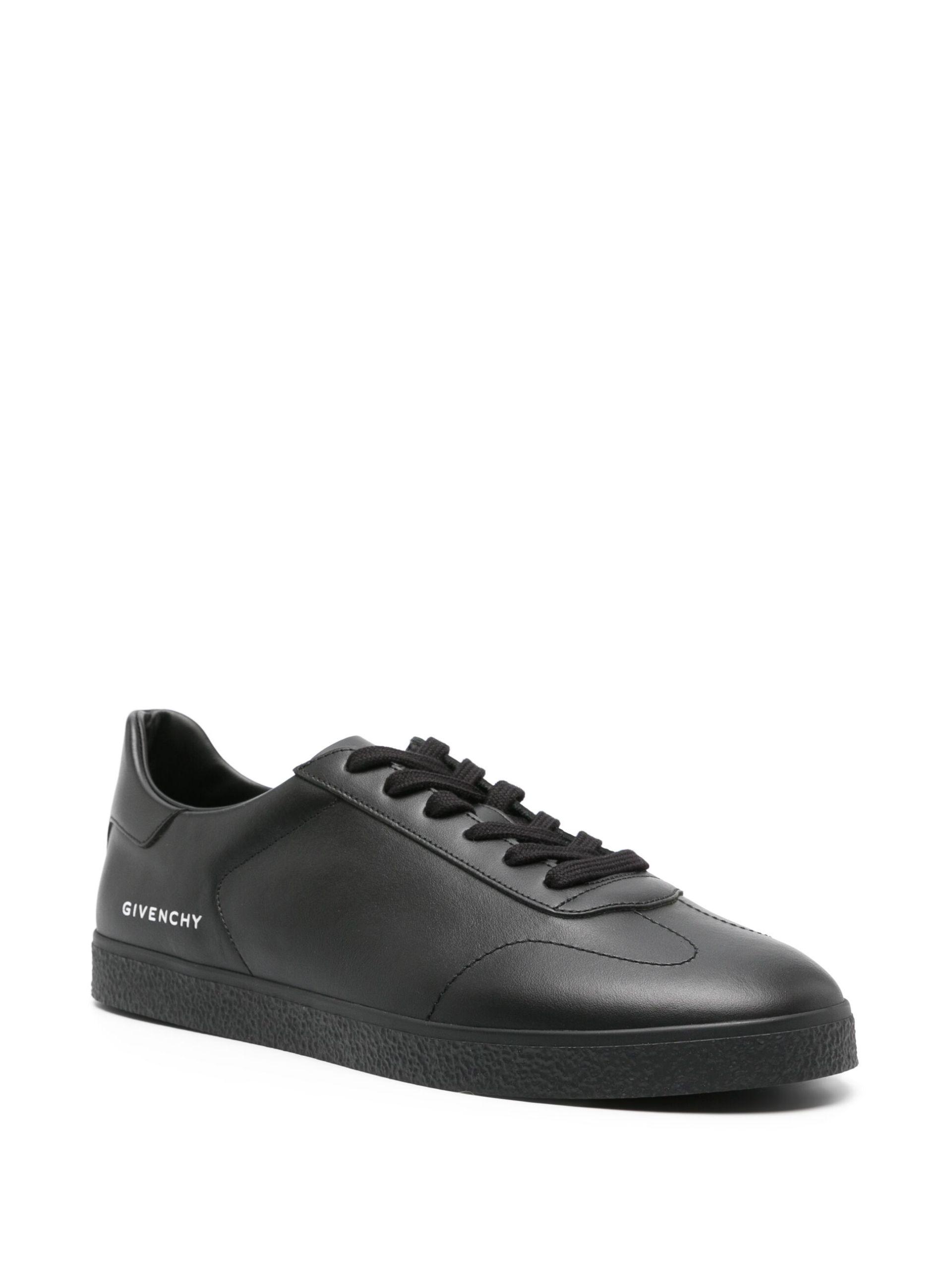 Givenchy Spectre Leather Sneakers in Black | Lyst