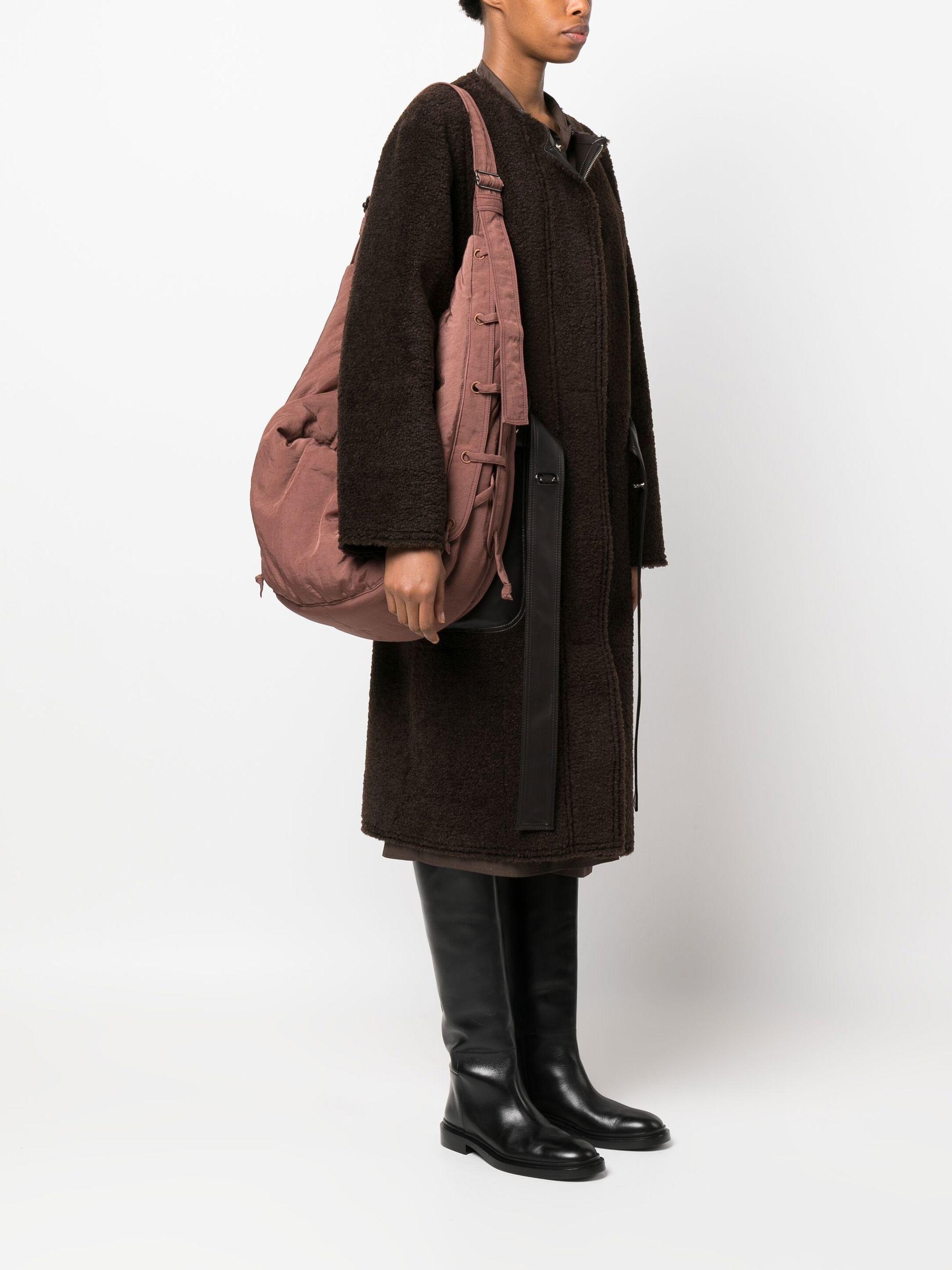 Lemaire Soft Game Shoulder Bag in Pink | Lyst 