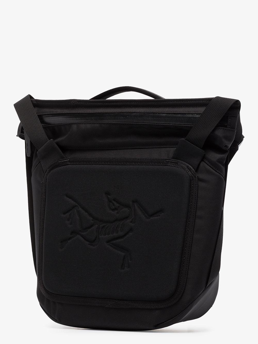 Arc'teryx 8l Arro Shoulder Bag in Black for Men | Lyst
