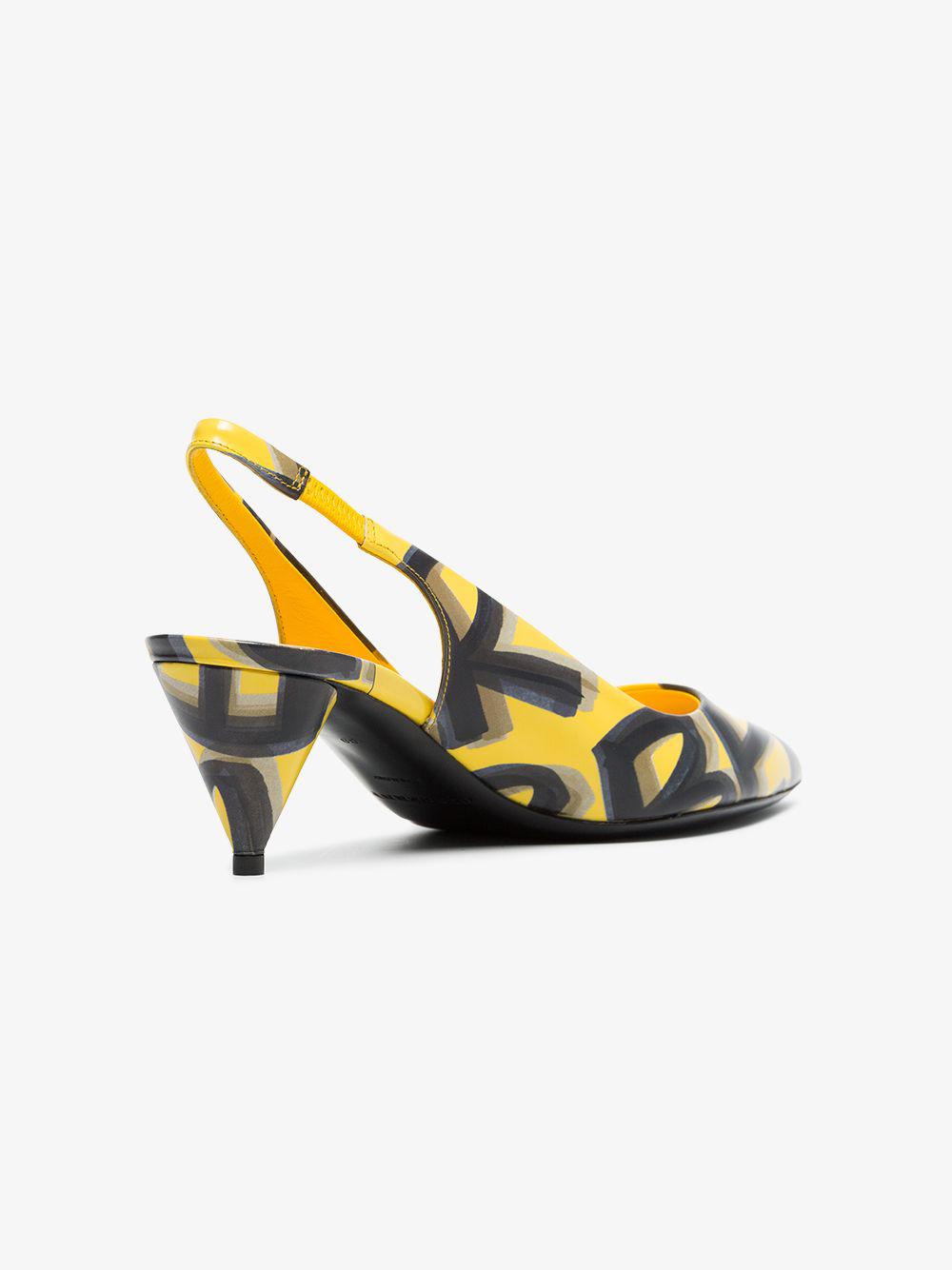 burberry pumps yellow