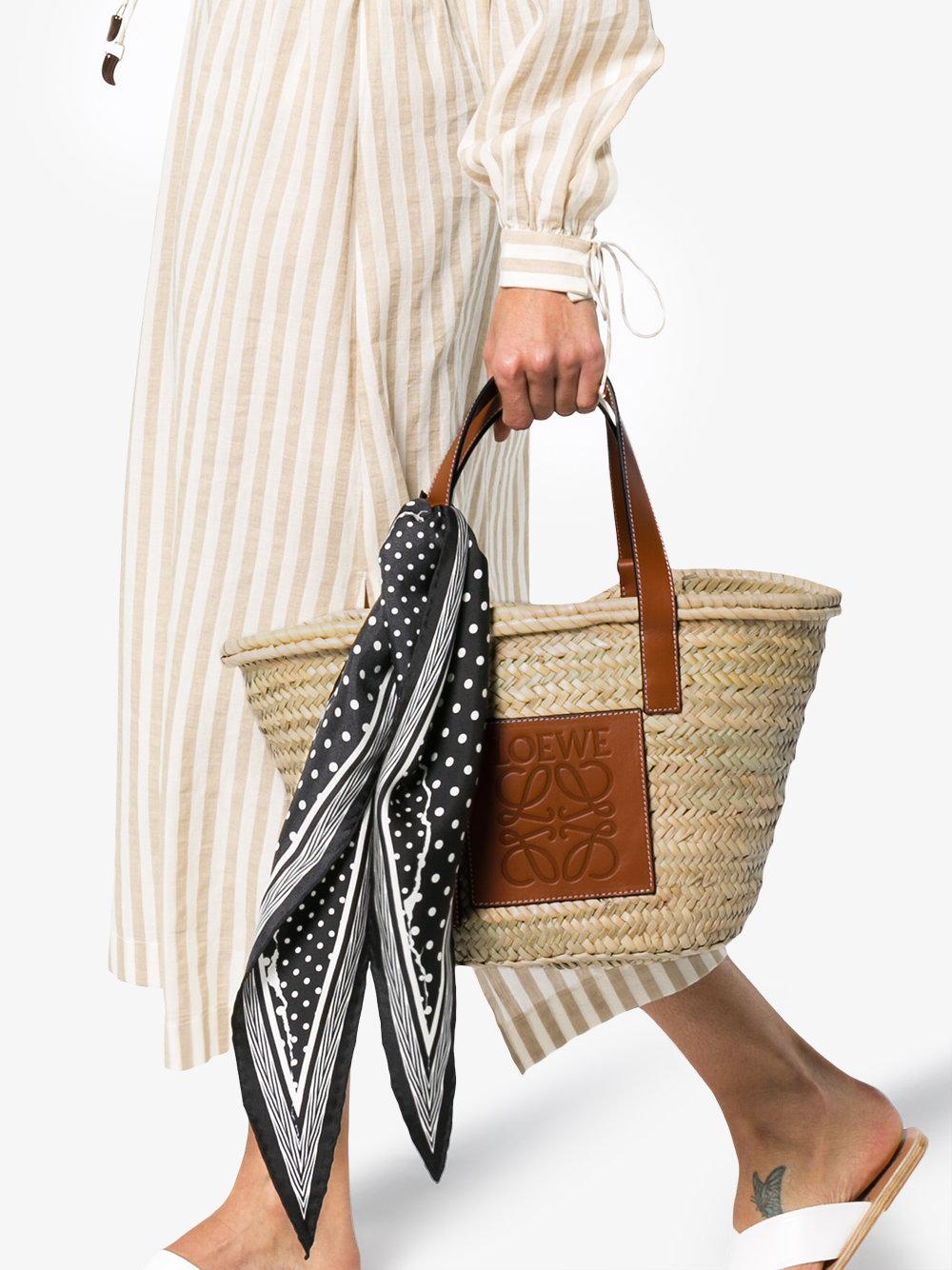 Medium raffia basket bag