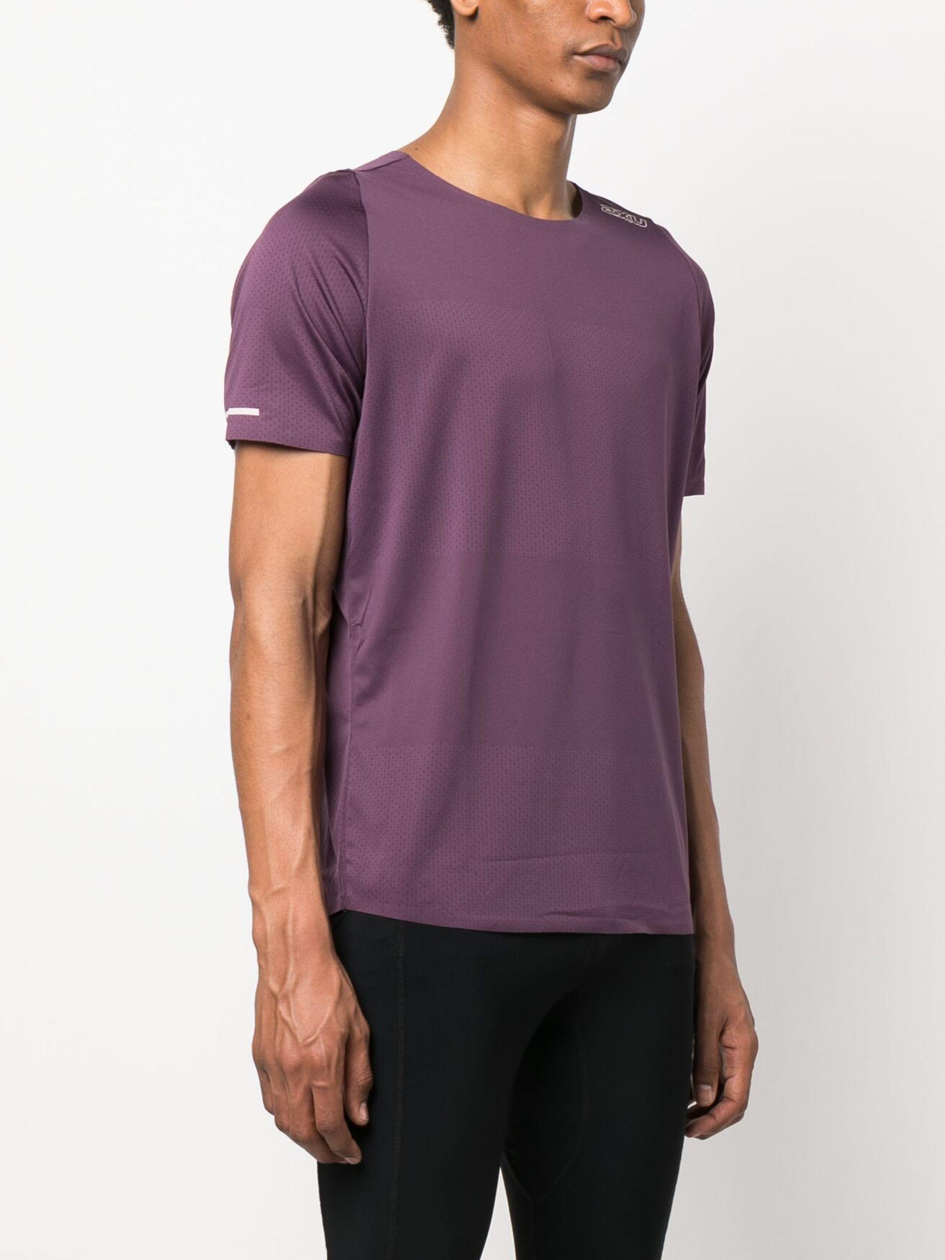2XU Light Speed Performance T-shirt in Purple for Men | Lyst