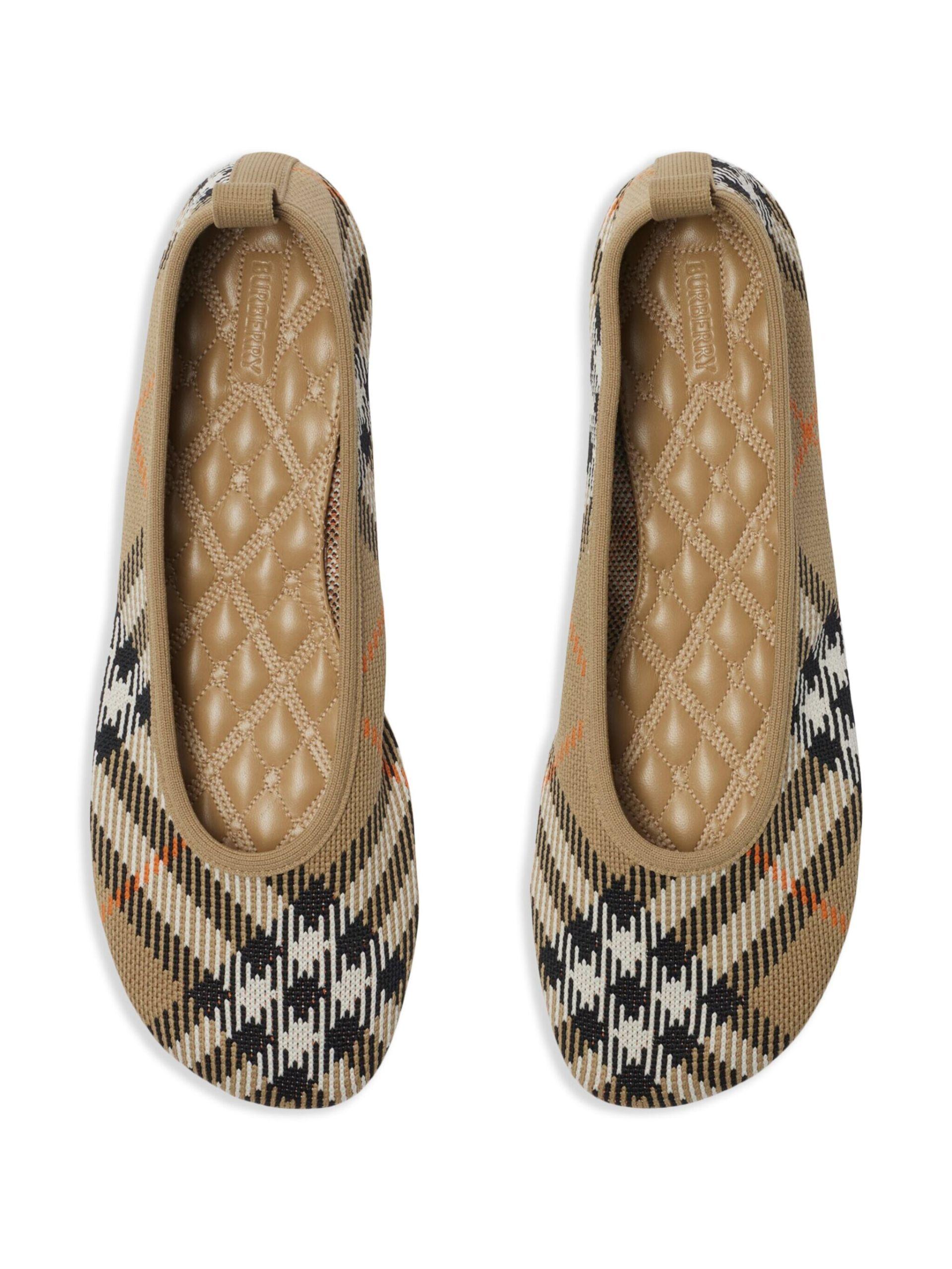 Burberry Checkered Knitted Ballerina Shoes in Brown Lyst