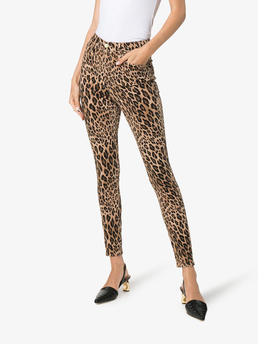 Джинсы с леопардовым принтом. Versace leopard jeans. Джинсы с леопардовым принтом. Джинсы с леопардовым принтом. Джинсы с леопардовым принтом.