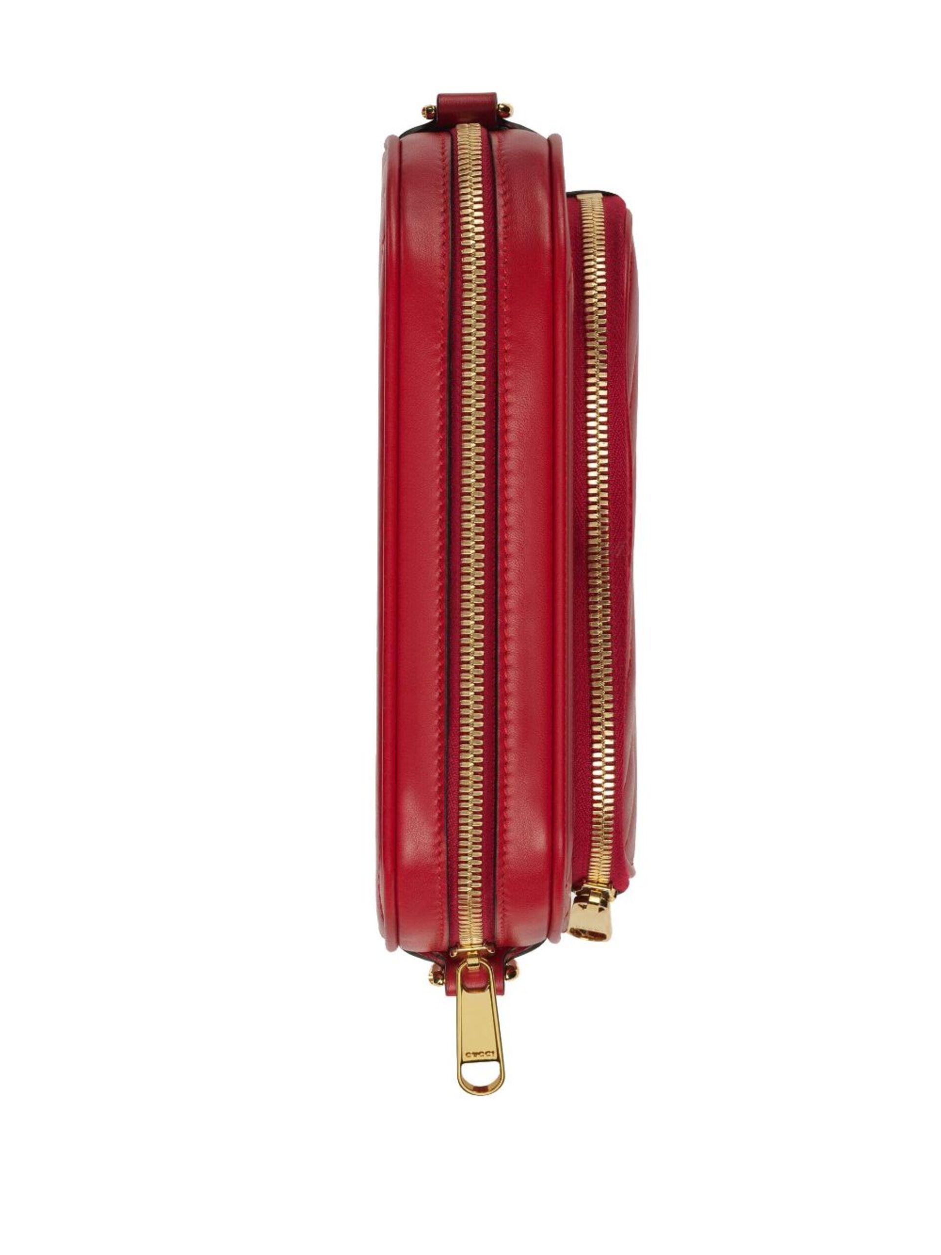 Gucci red online camera bag