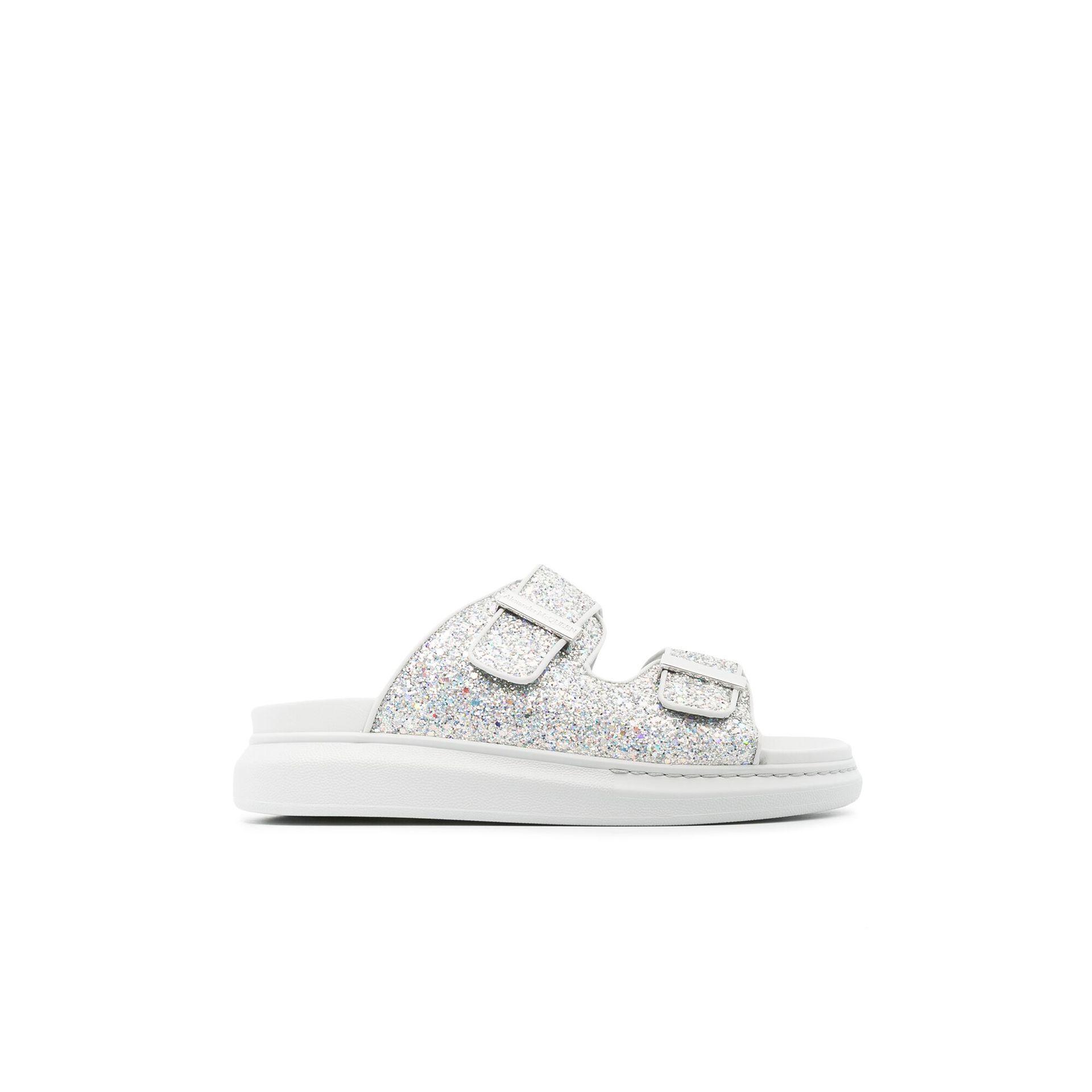 Alexander McQueen Silver Oversized Hybrid Glitter Sandals in White | Lyst