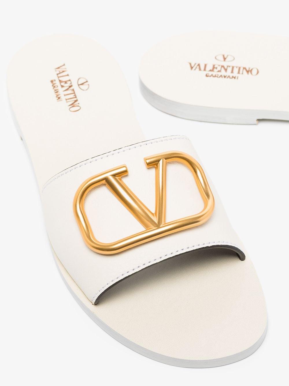 Valentino Garavani Leather Vlogo Flat Sandals - Lyst