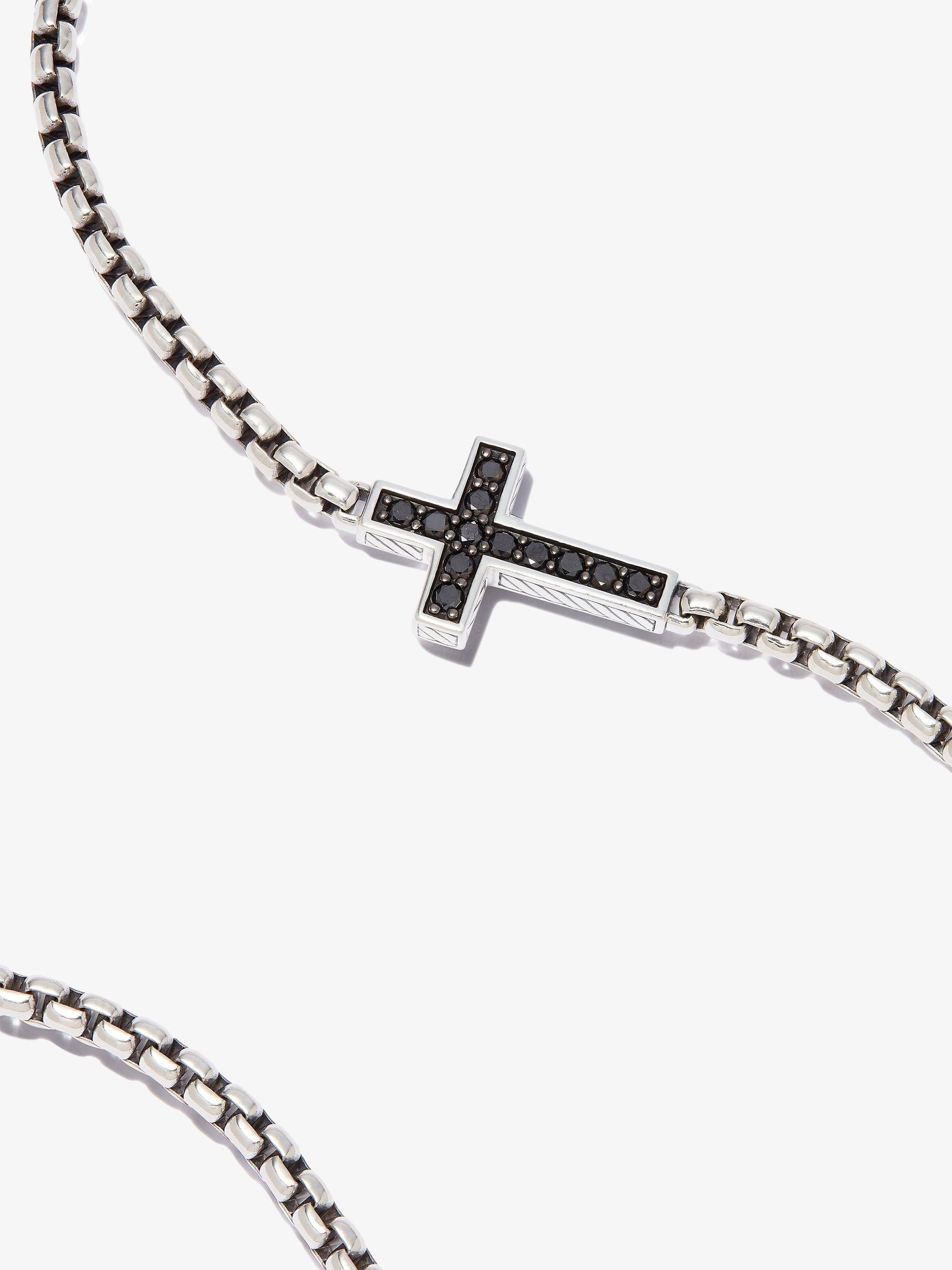 Box Chain Diamond Necklace in Metallic 