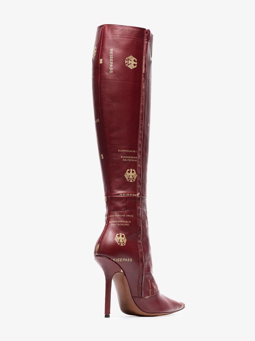Vetements top passport boots